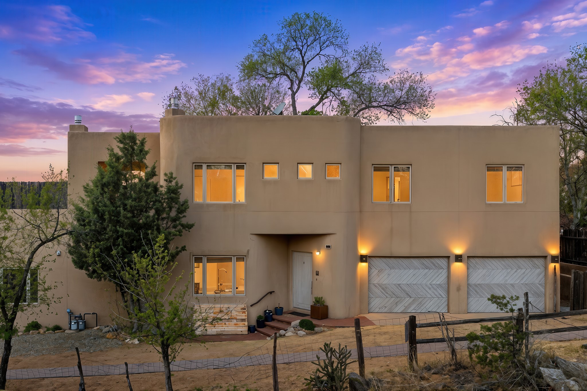 231 1/2 Rosario Boulevard