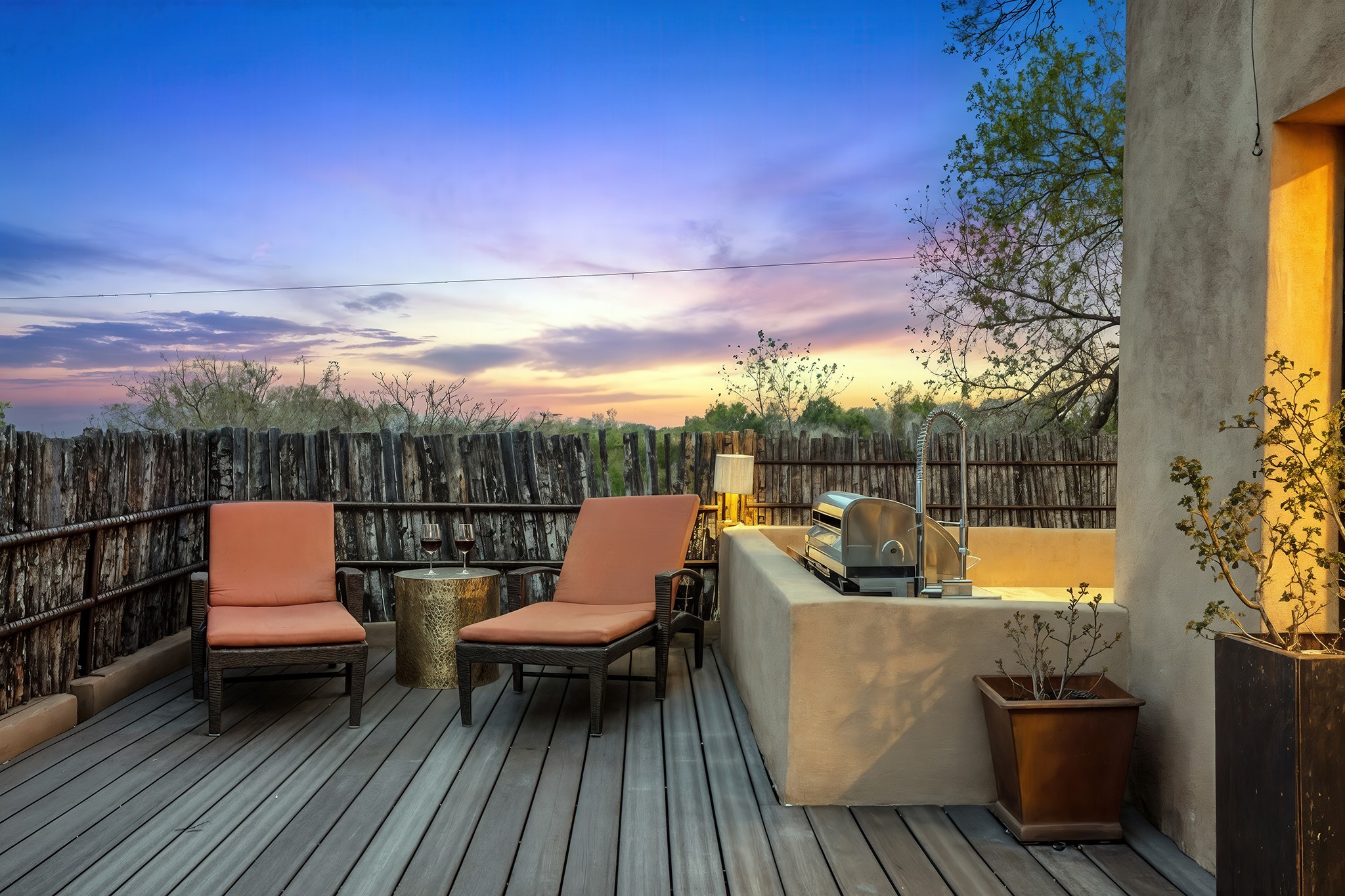 231 1/2 Rosario Boulevard