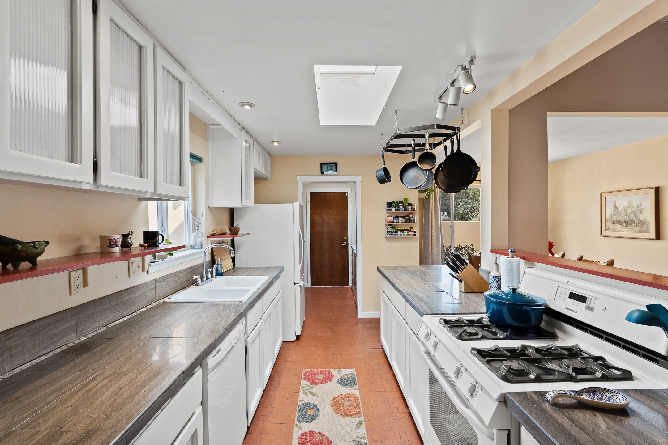 2256 Camino Iris