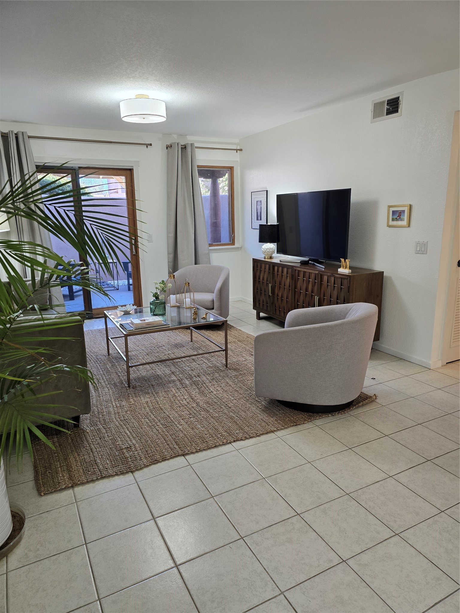 601 San Mateo 115