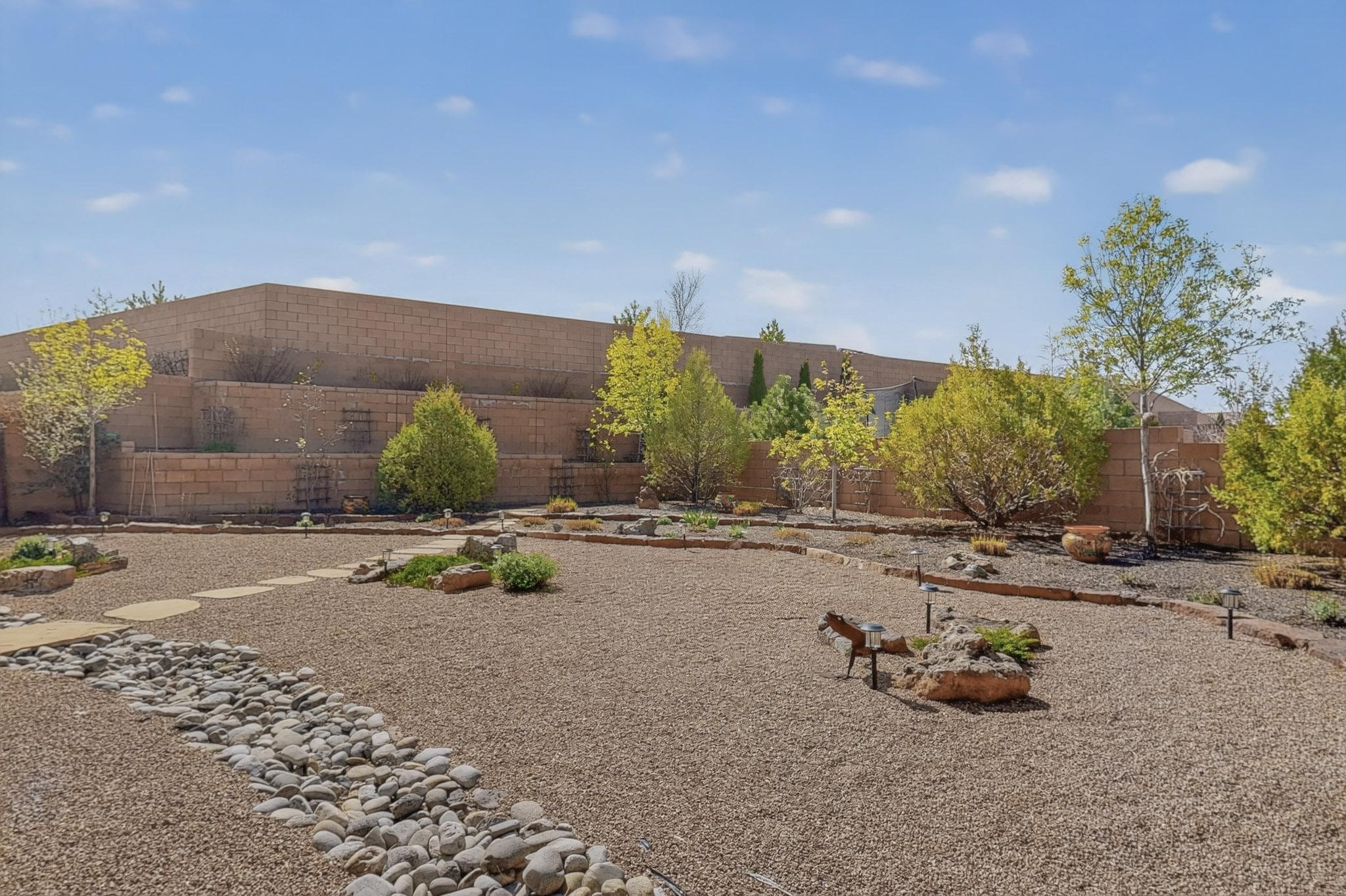 4141 Arboles Bonitos