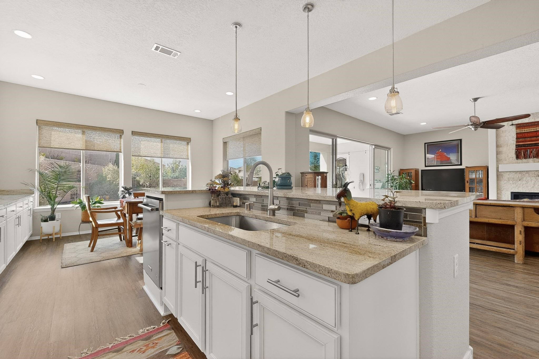 4141 Arboles Bonitos