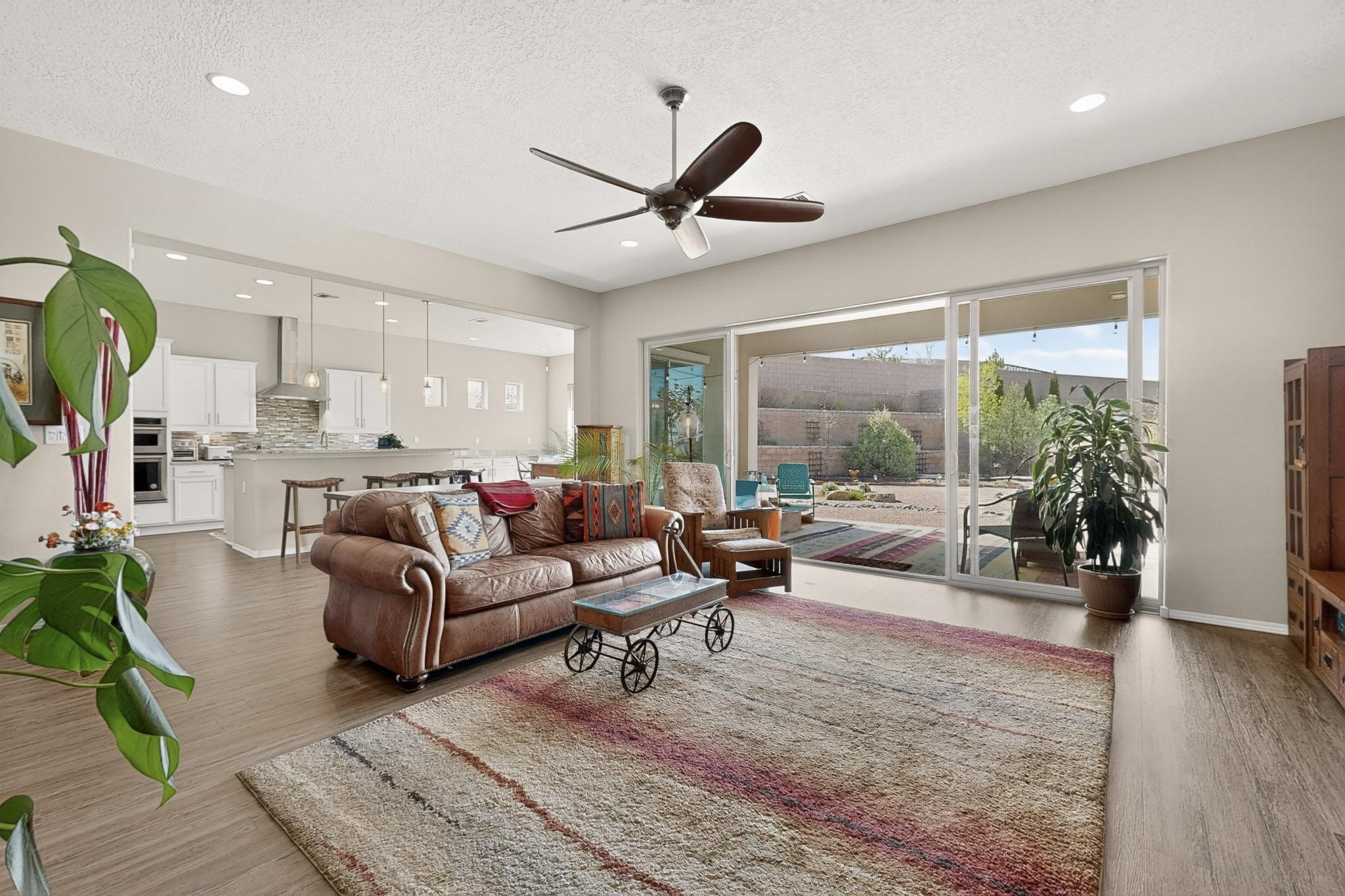 4141 Arboles Bonitos