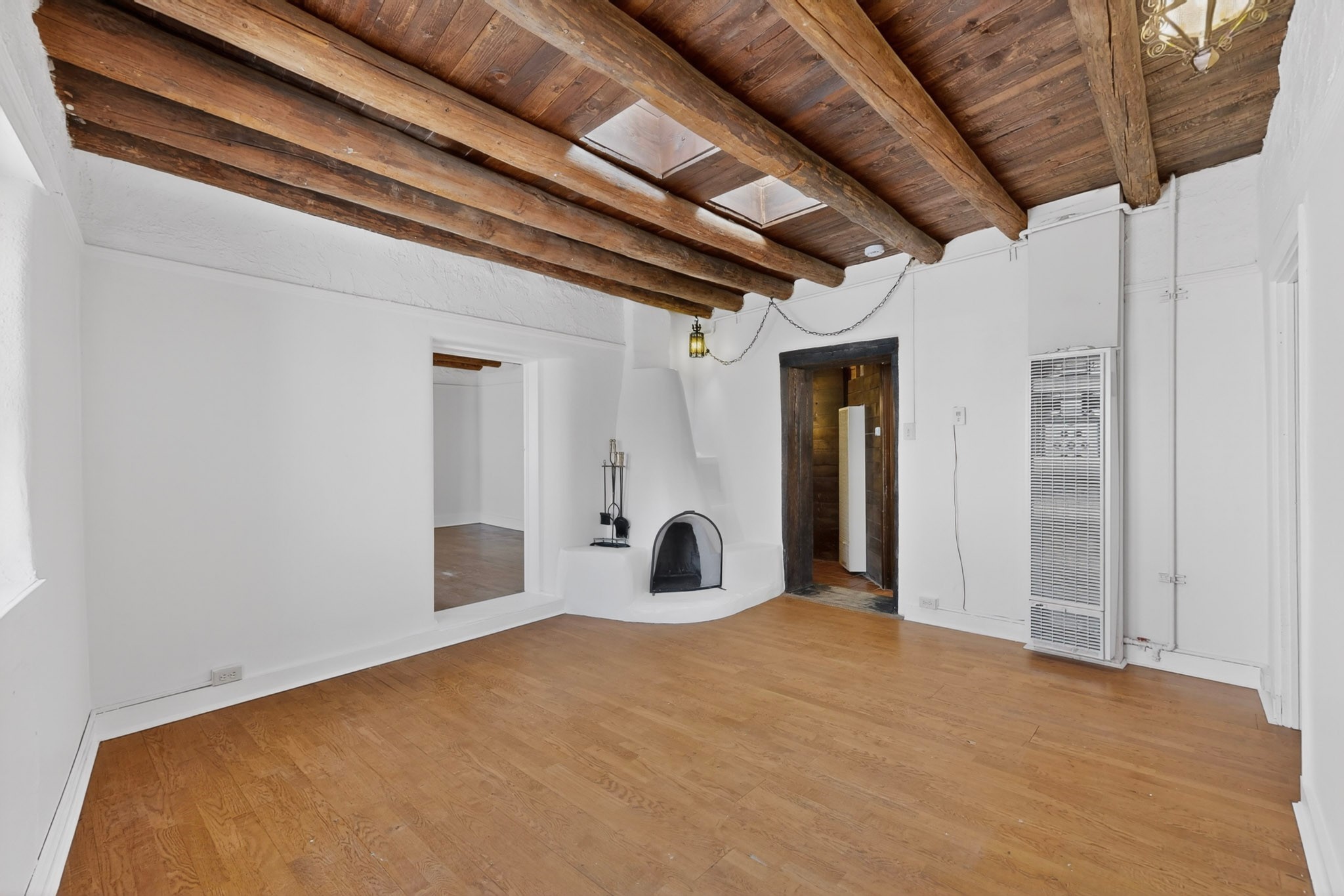 318 Pino Road