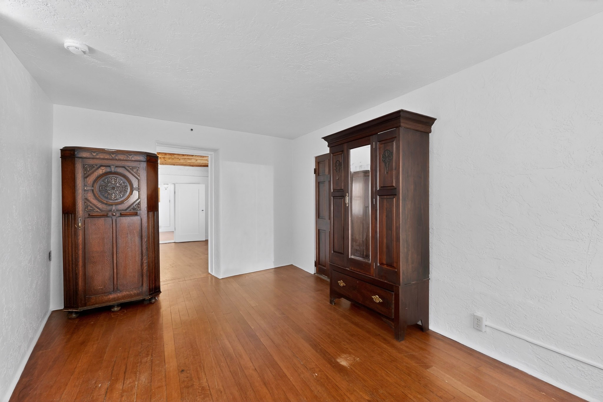 318 Pino Road