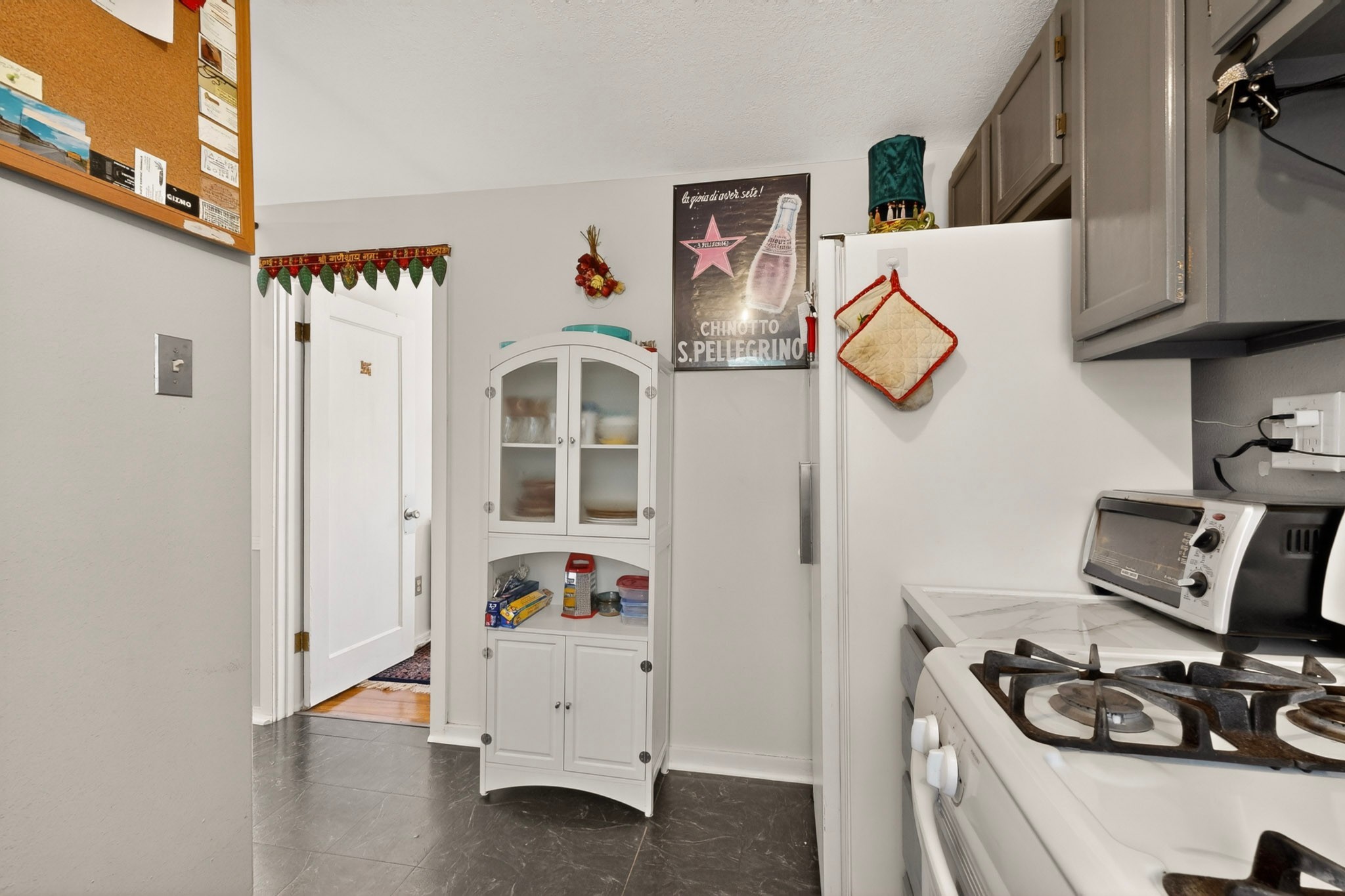 136 & 138 E Santa Fe Avenue