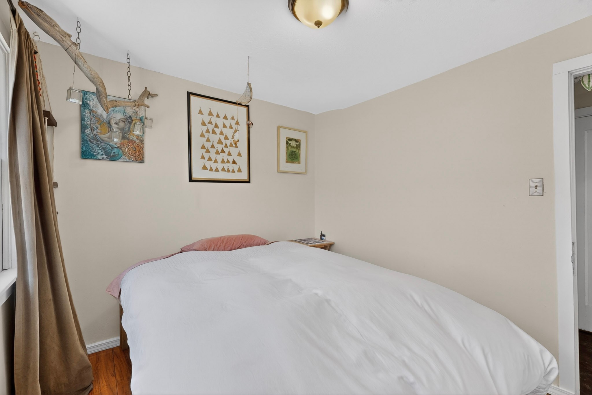 136 & 138 E Santa Fe Avenue
