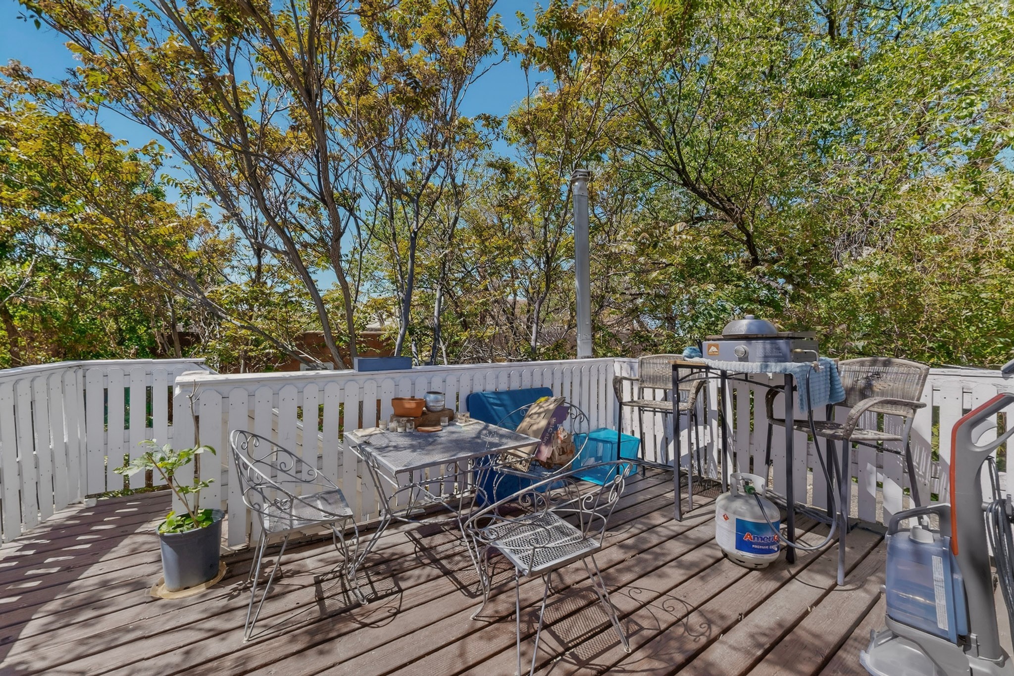 136 & 138 E Santa Fe Avenue