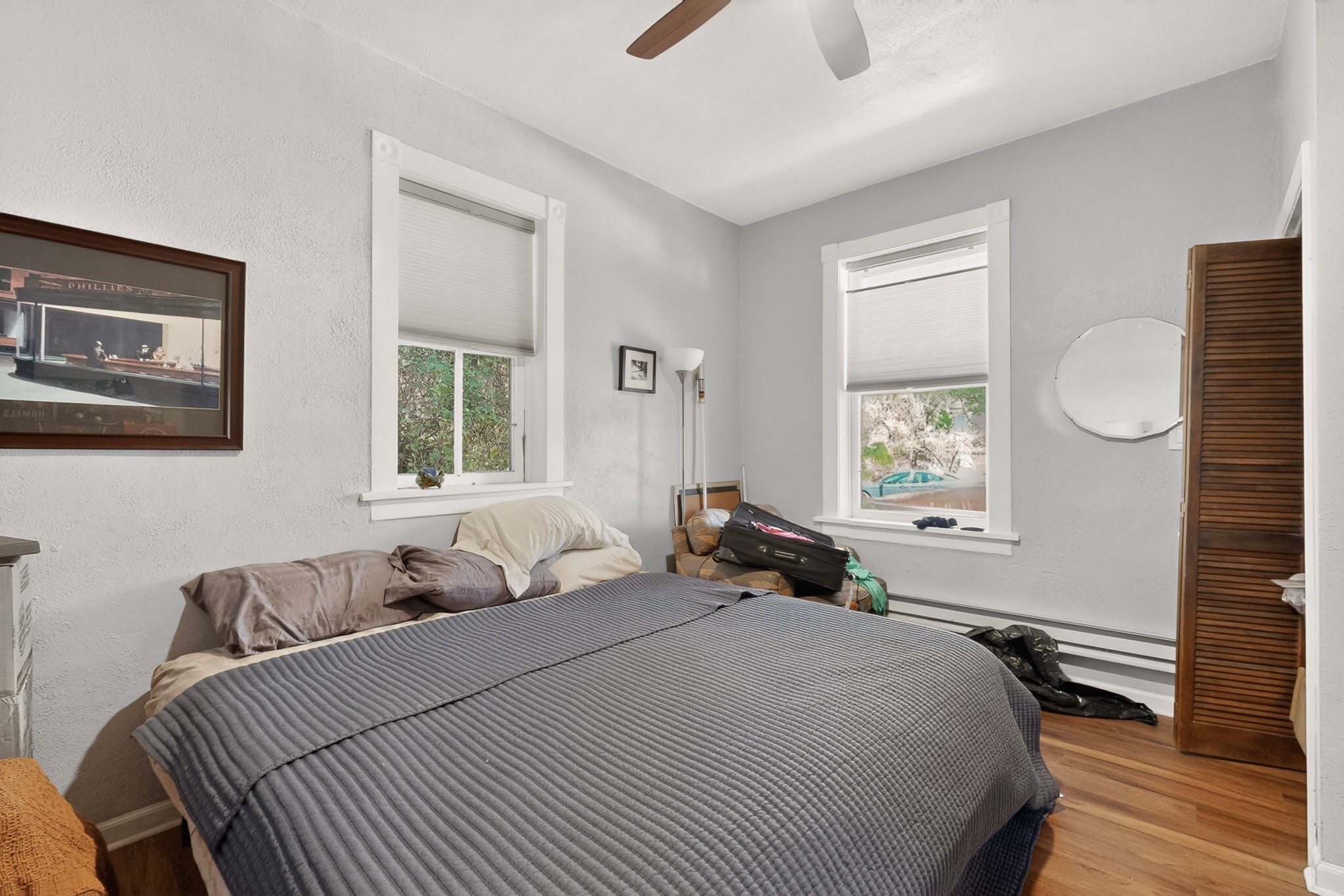138 E Santa Fe Avenue