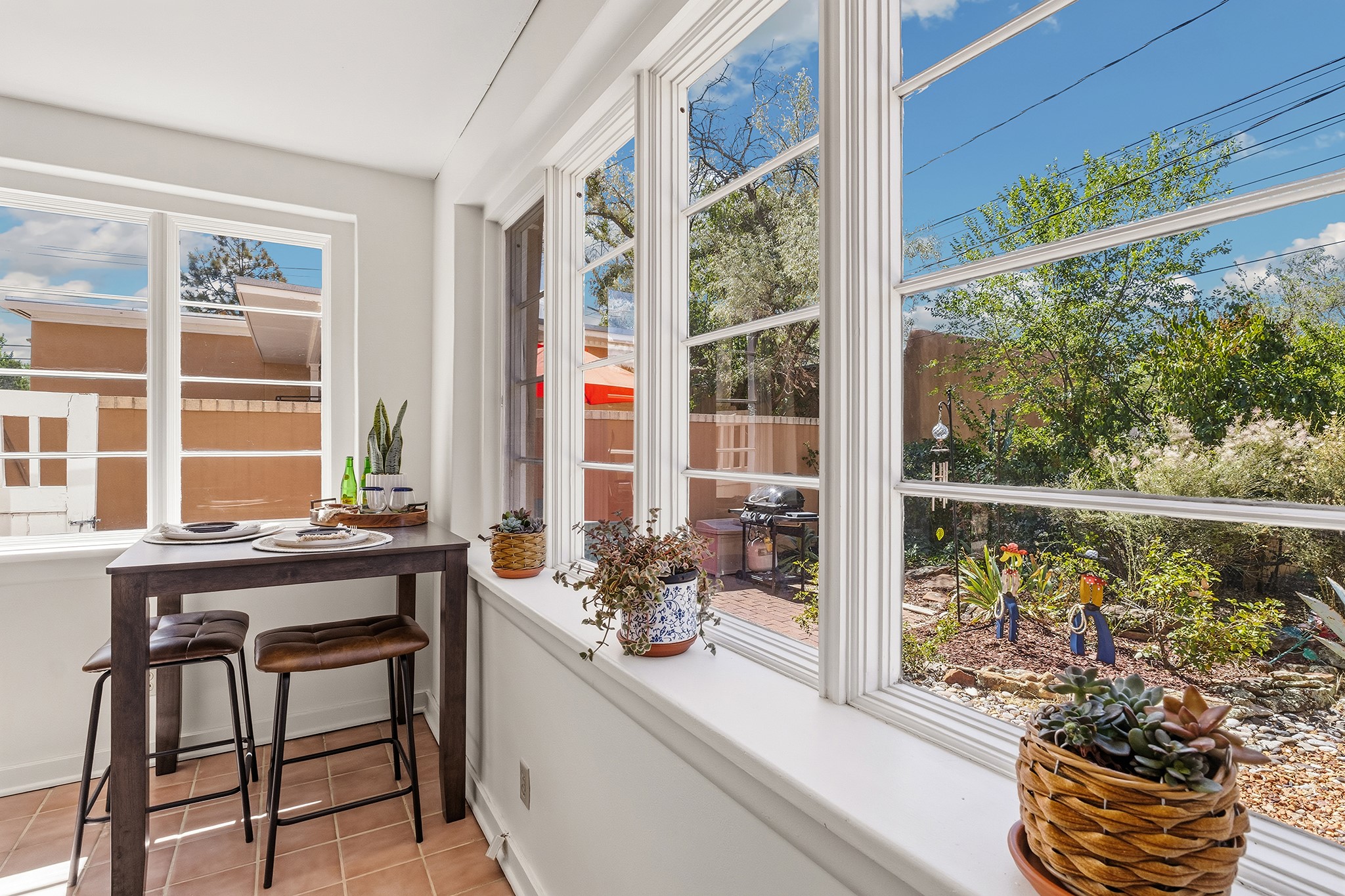 208 Delgado Street 3