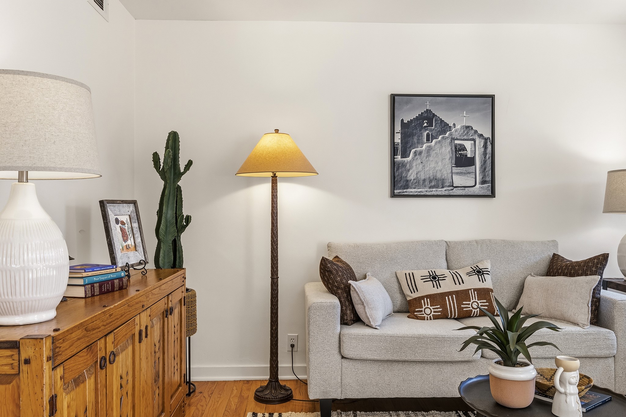 208 Delgado Street 3