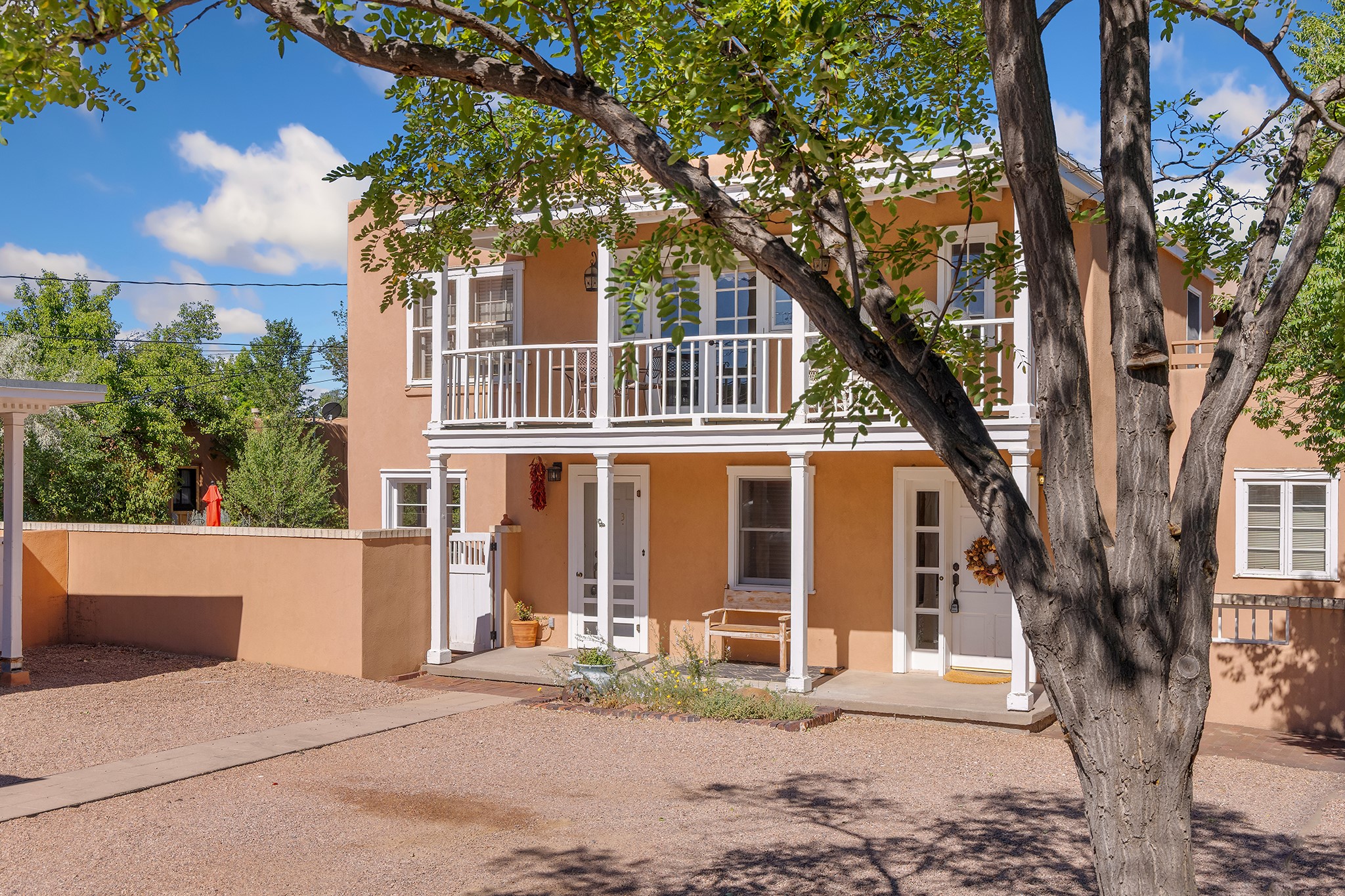 208 Delgado Street 3