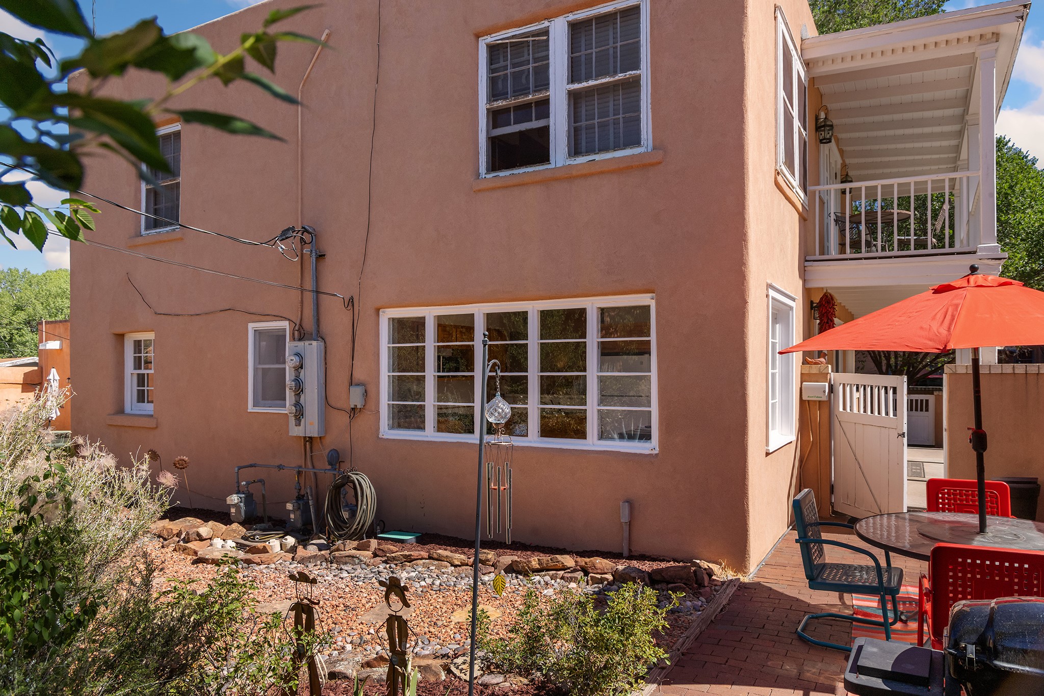 208 Delgado Street 3