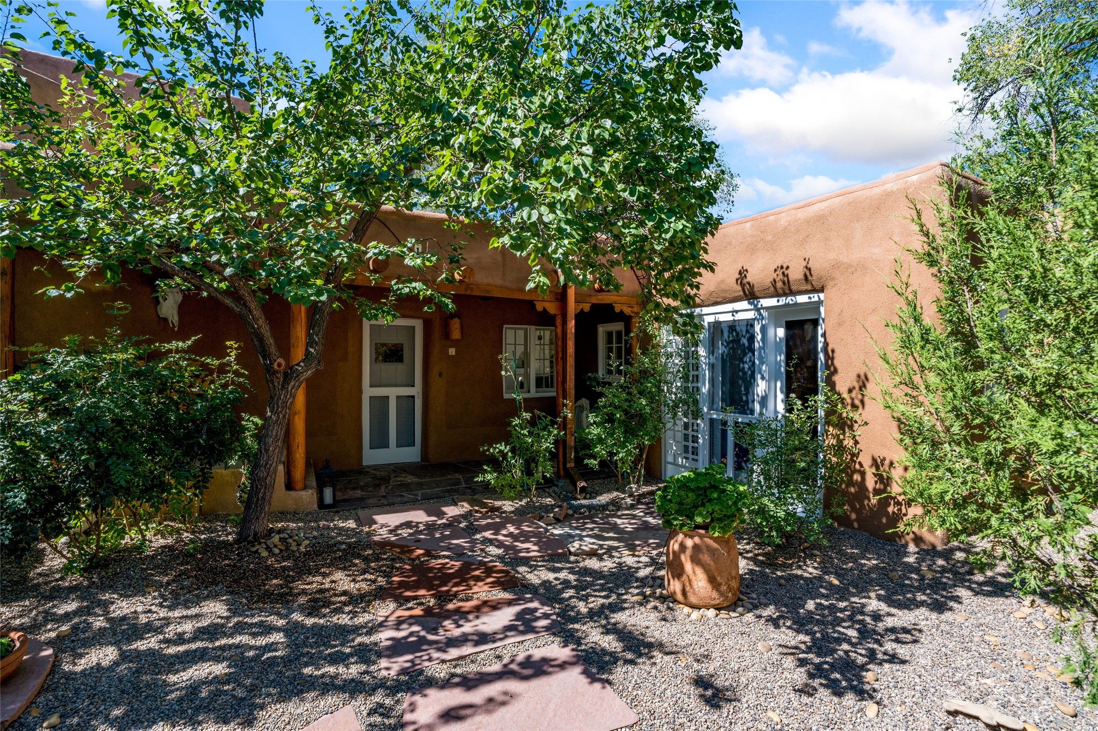 322 Magdalena Road 1