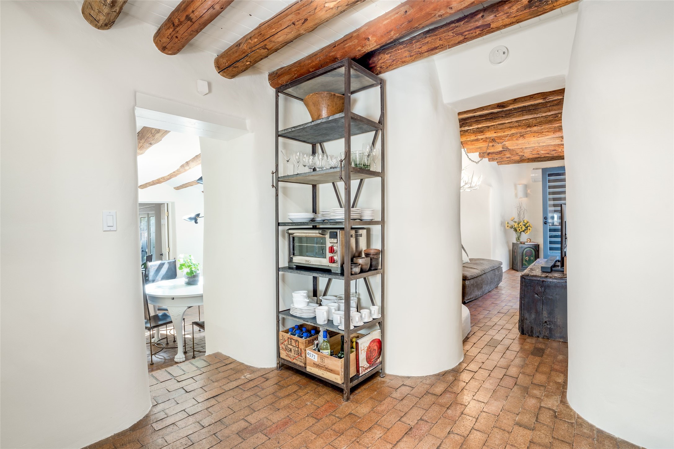 322 Magdalena Road 1