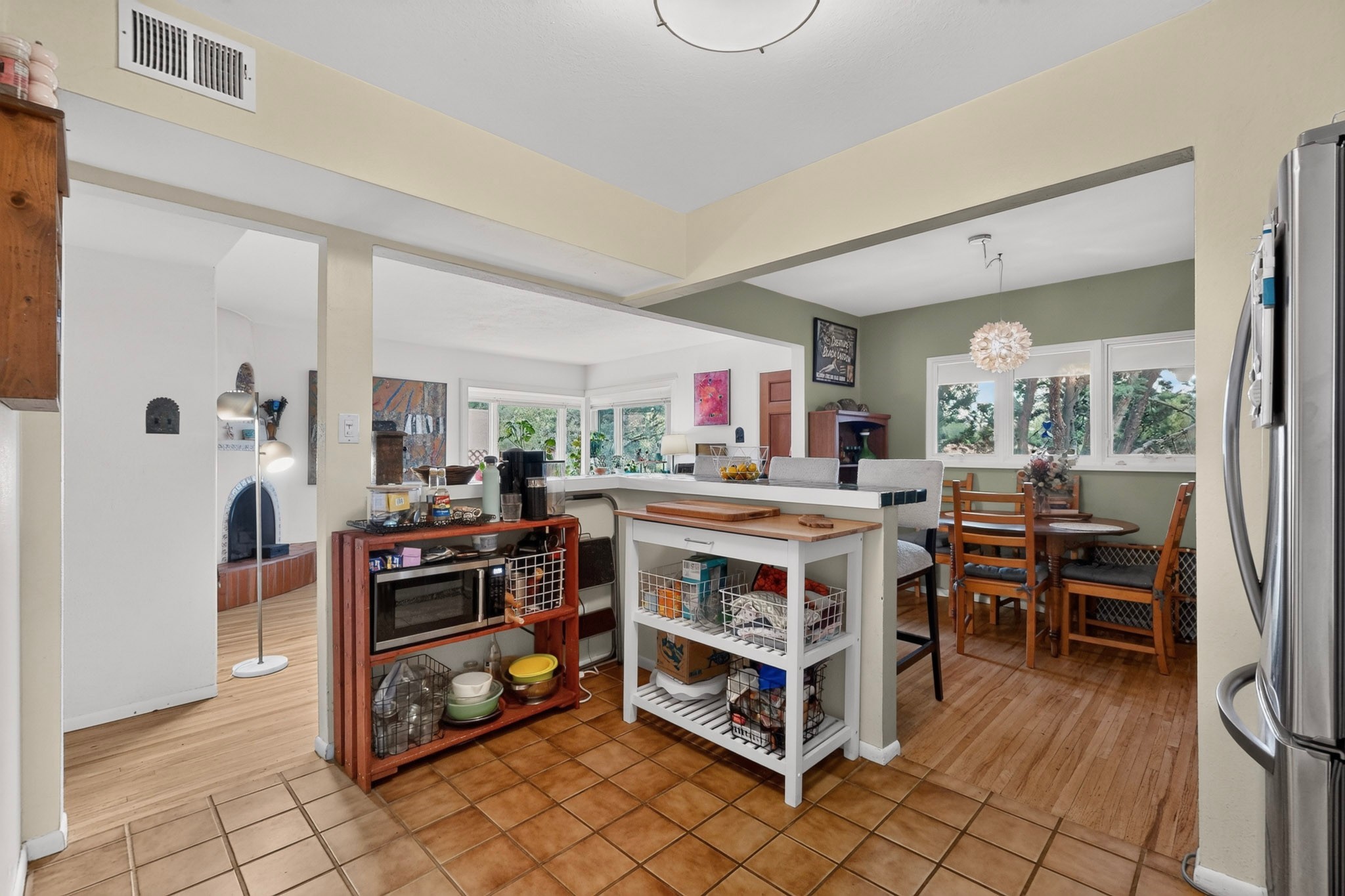 825 Rio Vista Street