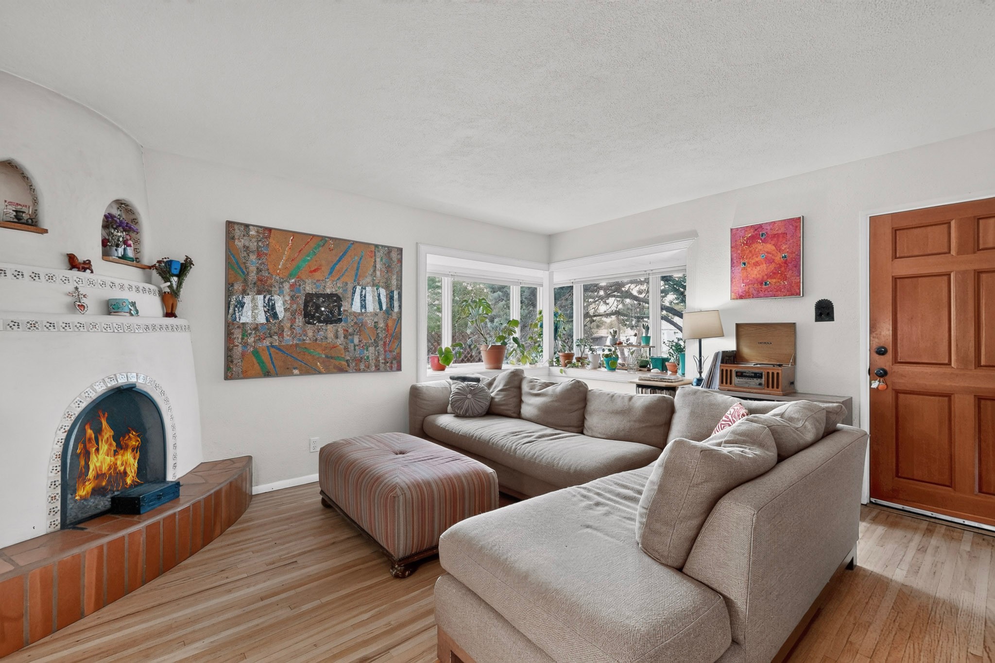 825 Rio Vista Street