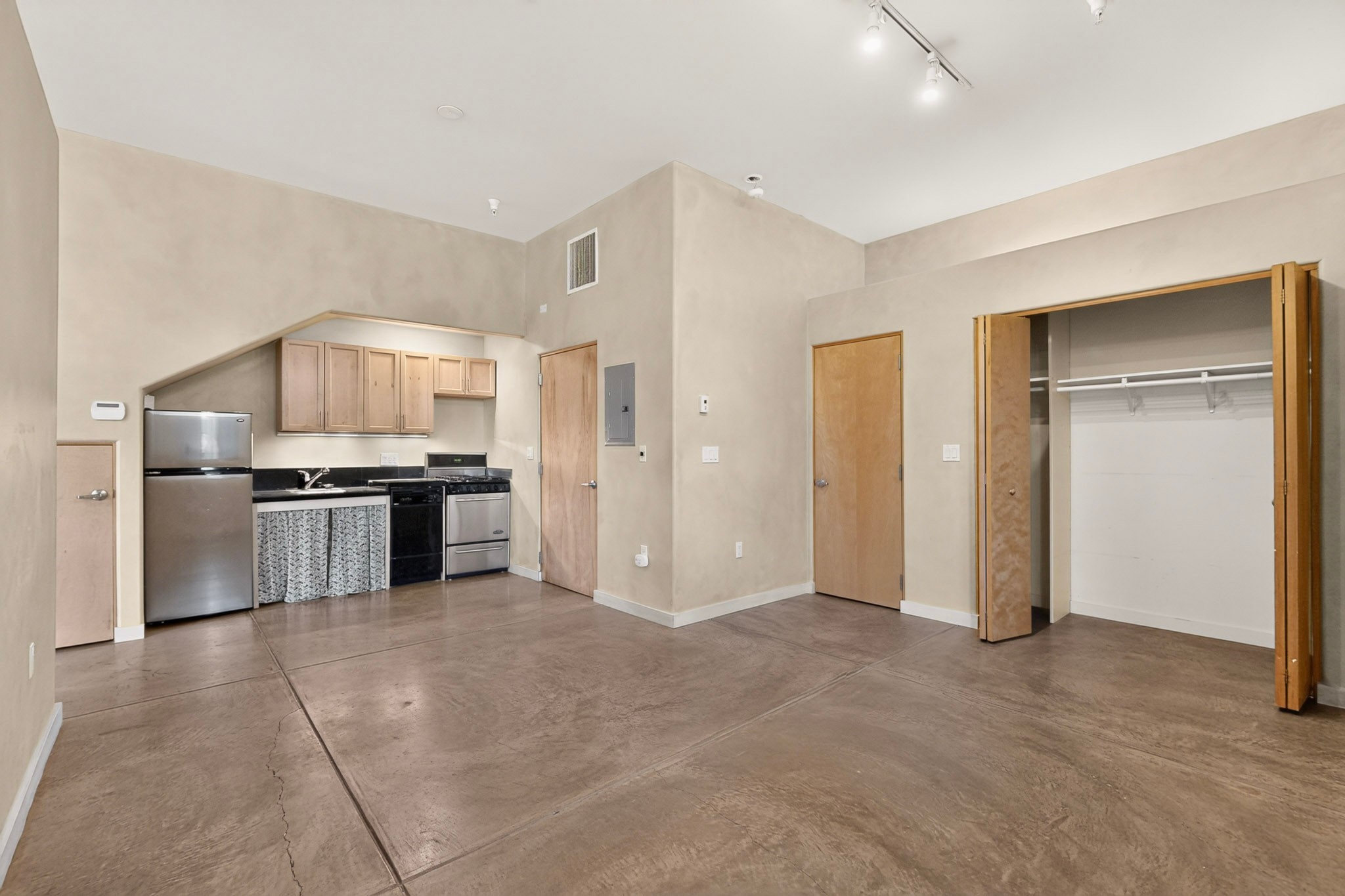 1012 Marquez Place 307A