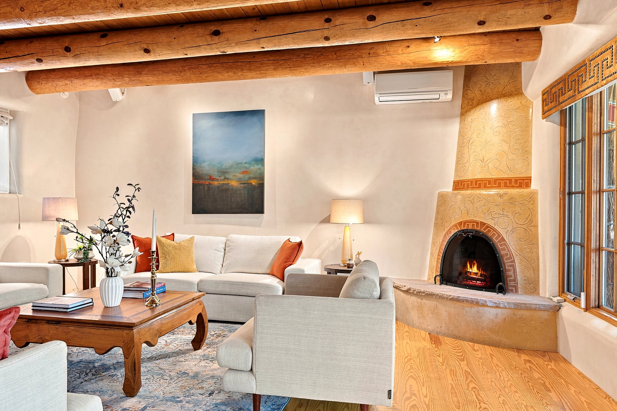 414 Acequia Madre