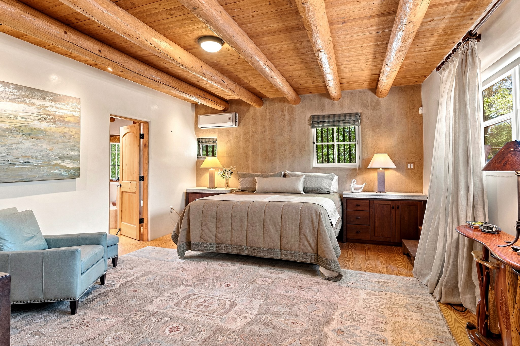 414 Acequia Madre