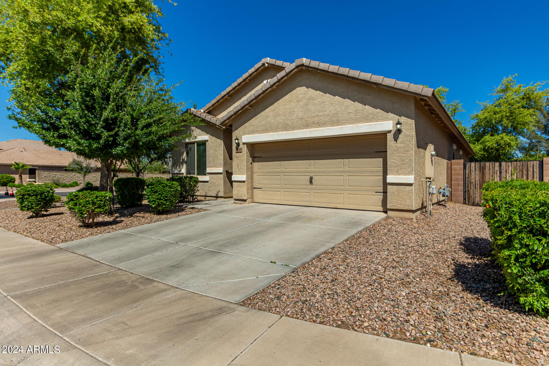 18699 N VENTANA Lane