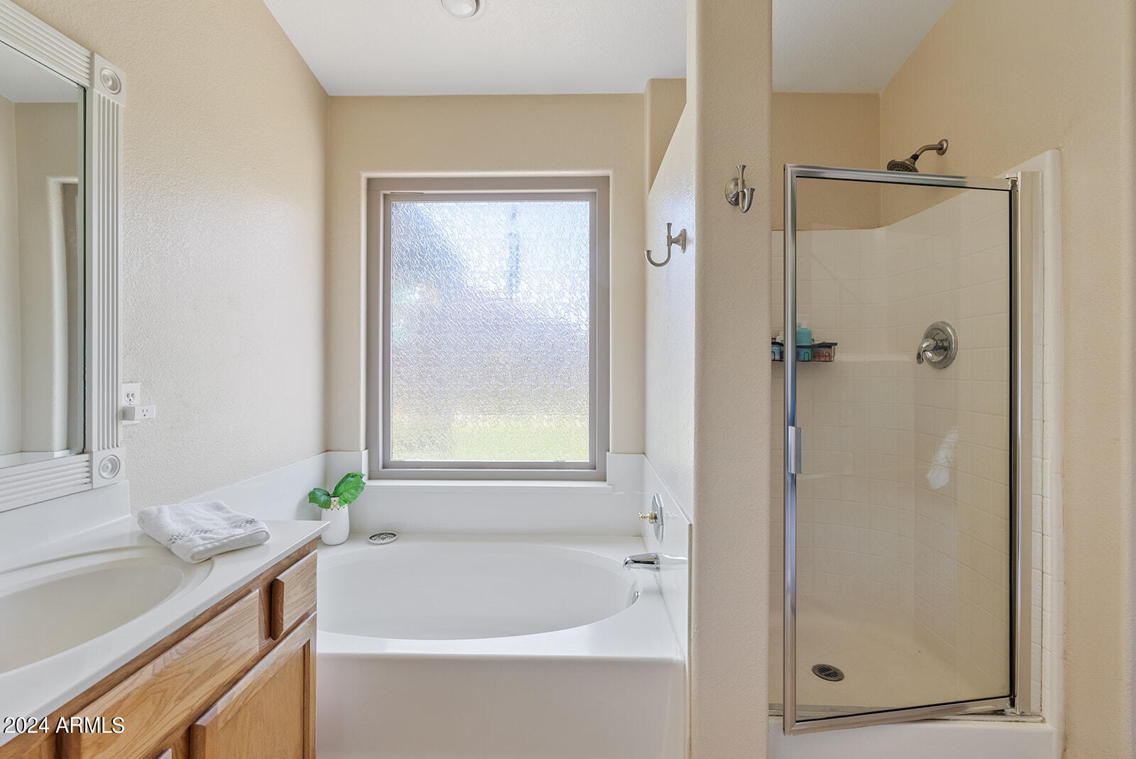 7263 E MEDINA Avenue