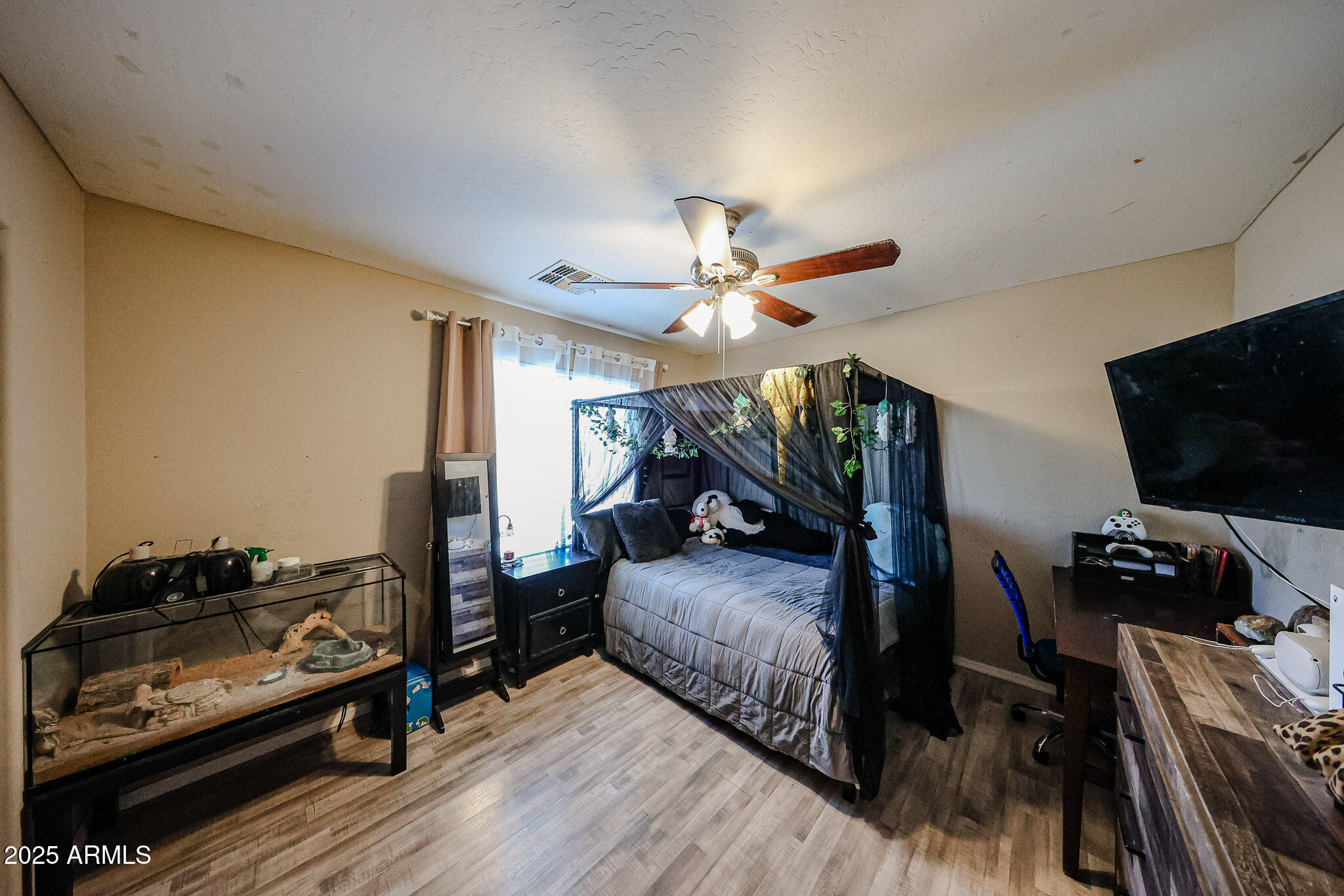 12339 W HAZELWOOD Street