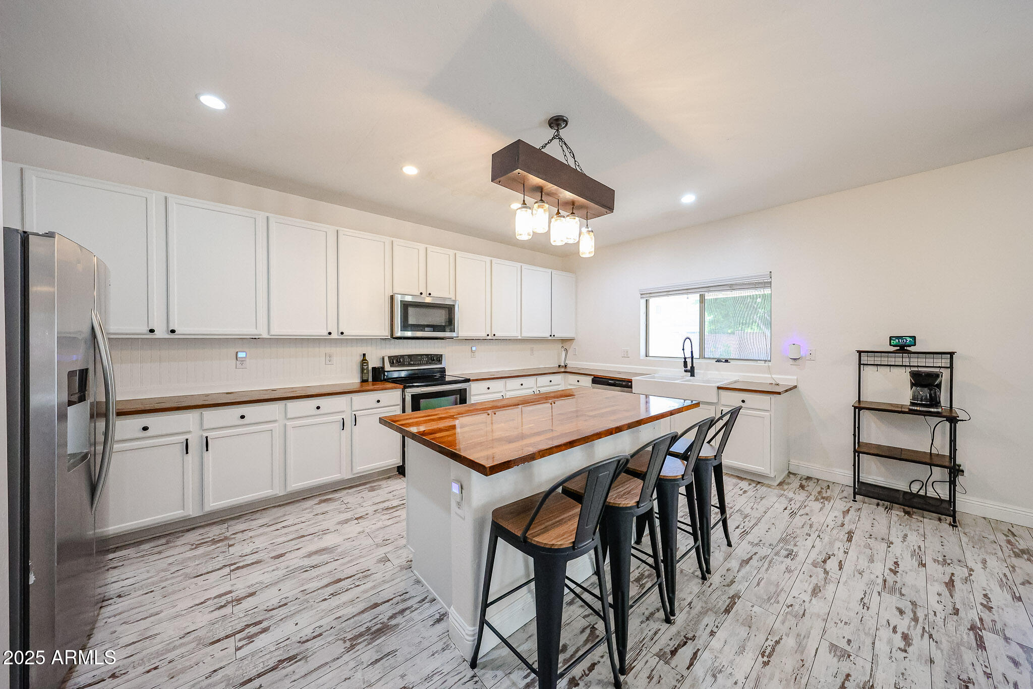 12339 W HAZELWOOD Street