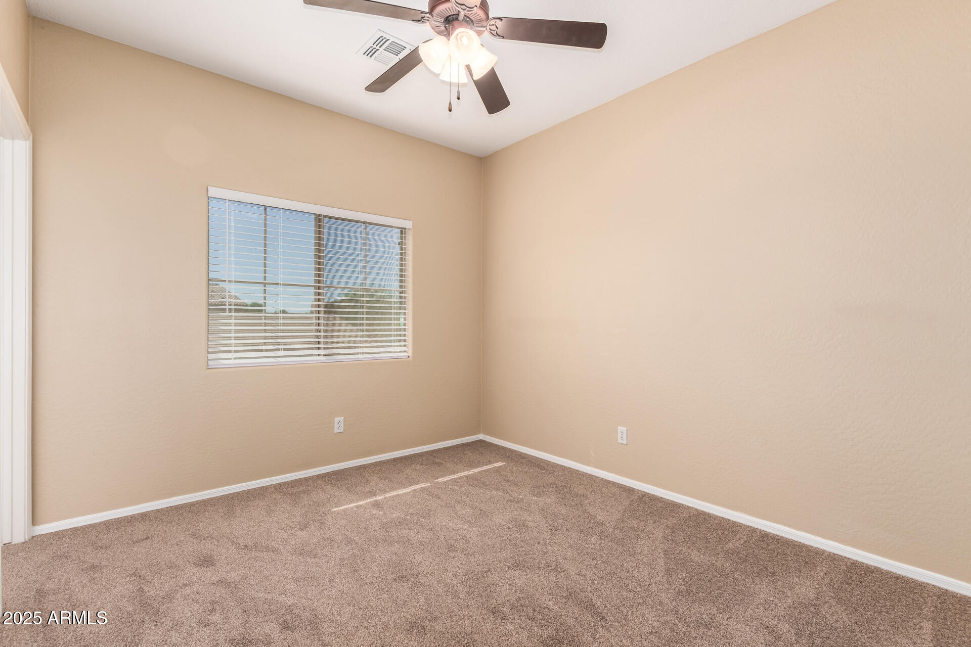 44014 W MCCORD Drive, Maricopa