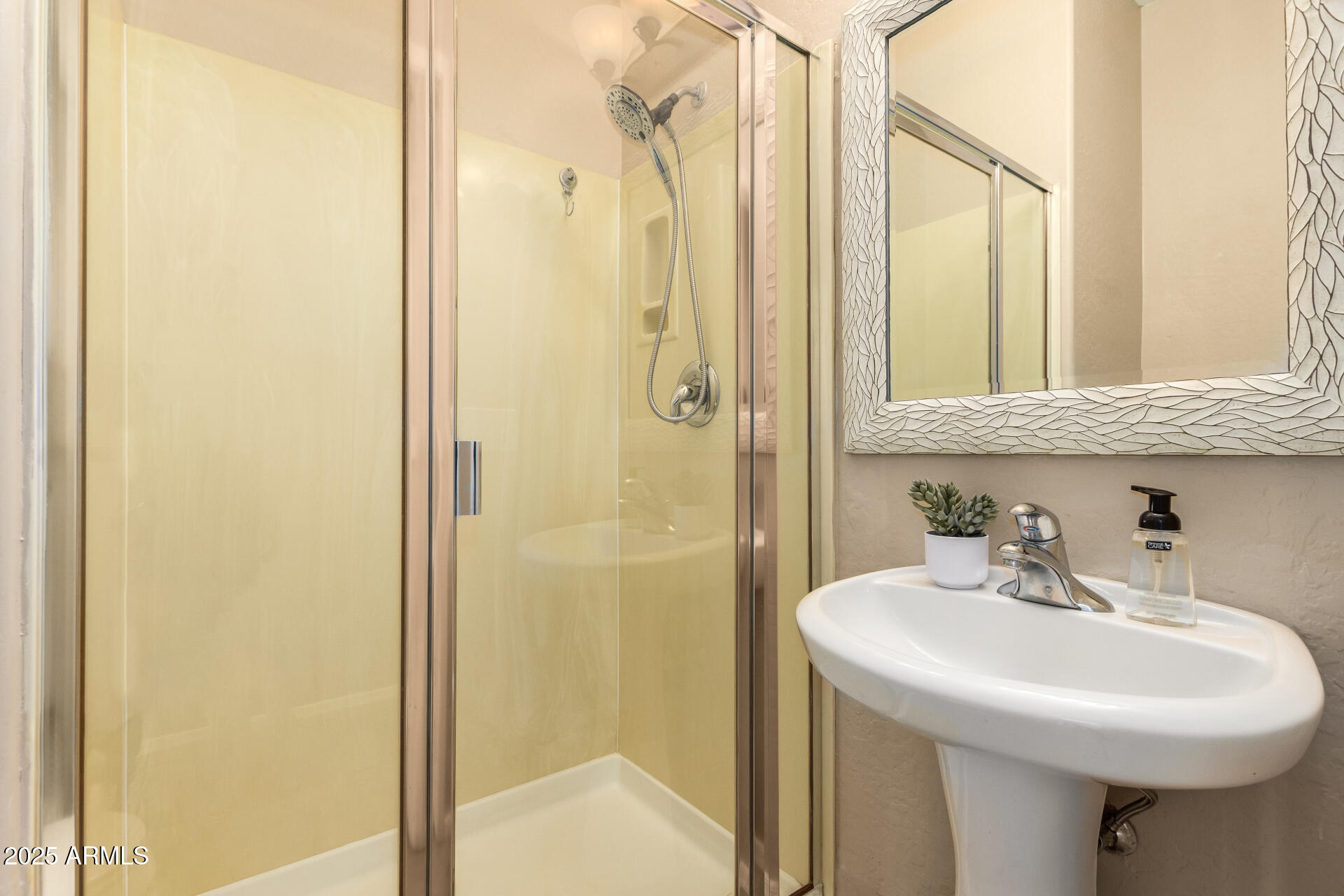 44014 W MCCORD Drive, Maricopa