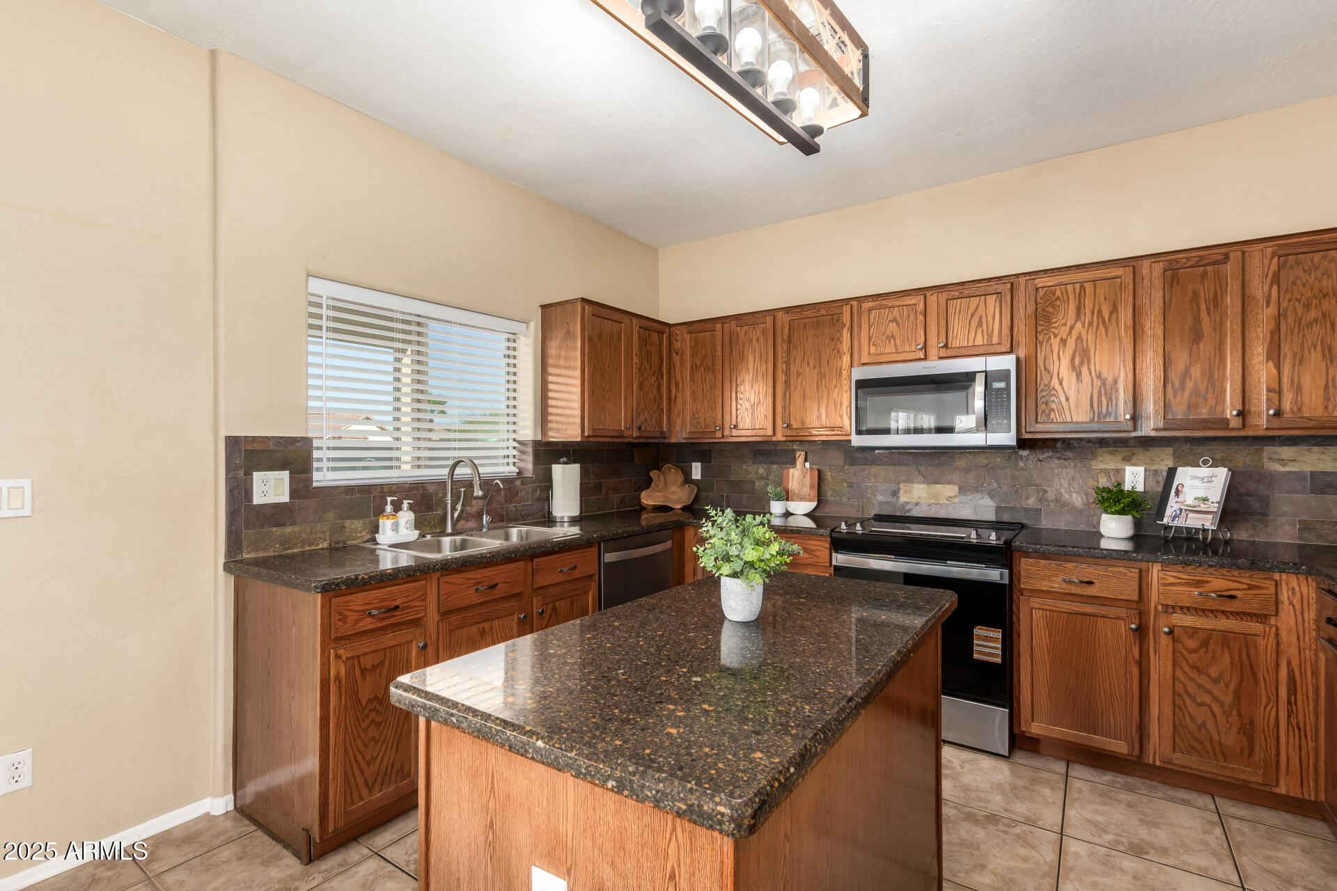 44014 W MCCORD Drive, Maricopa