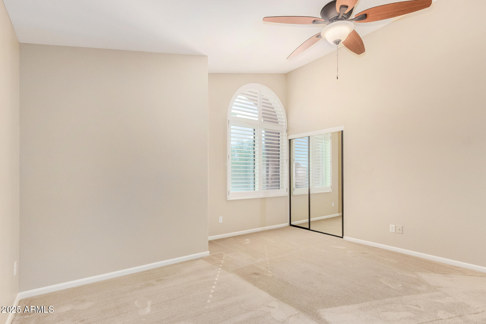 3346 E TANGLEWOOD Drive