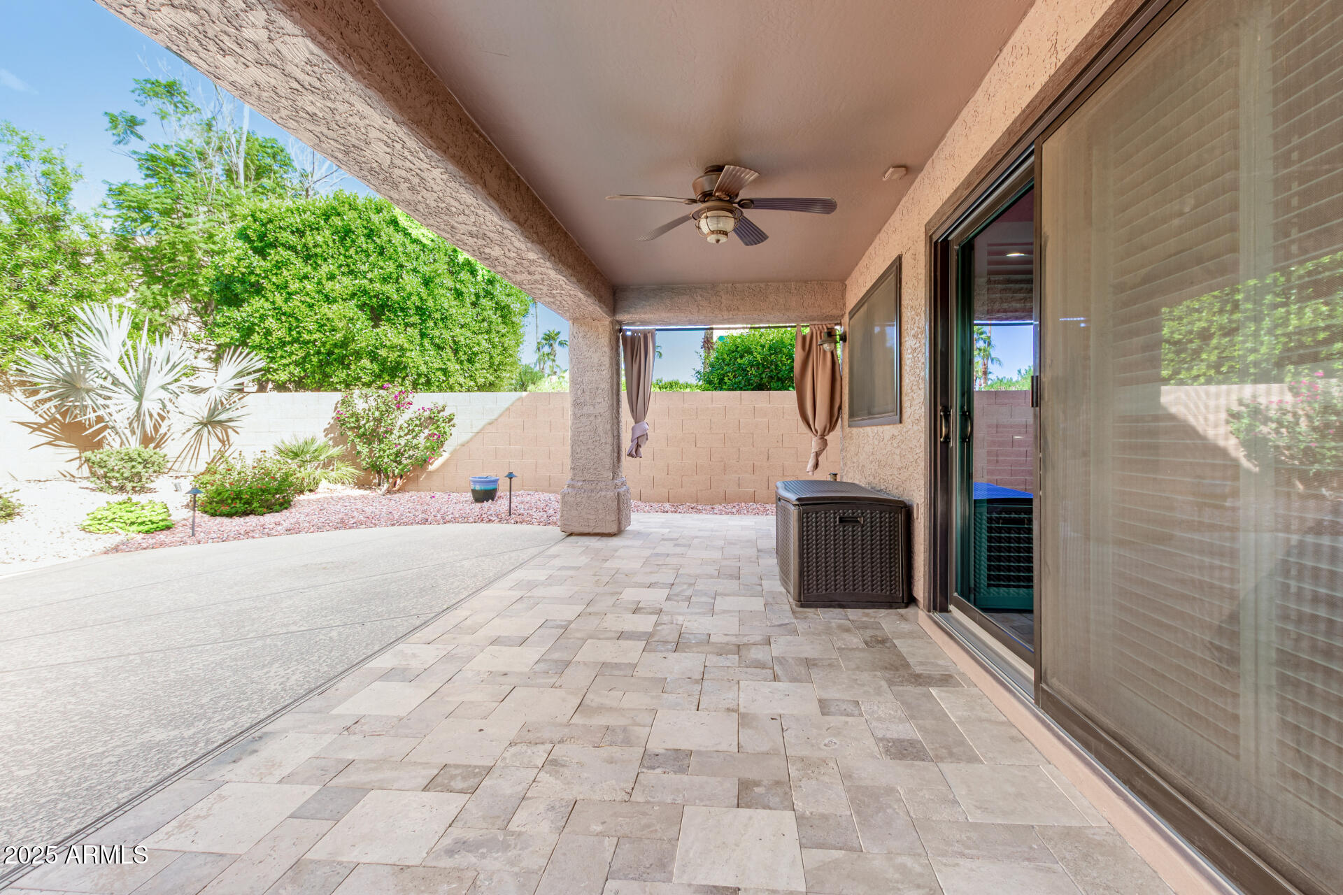 3346 E TANGLEWOOD Drive