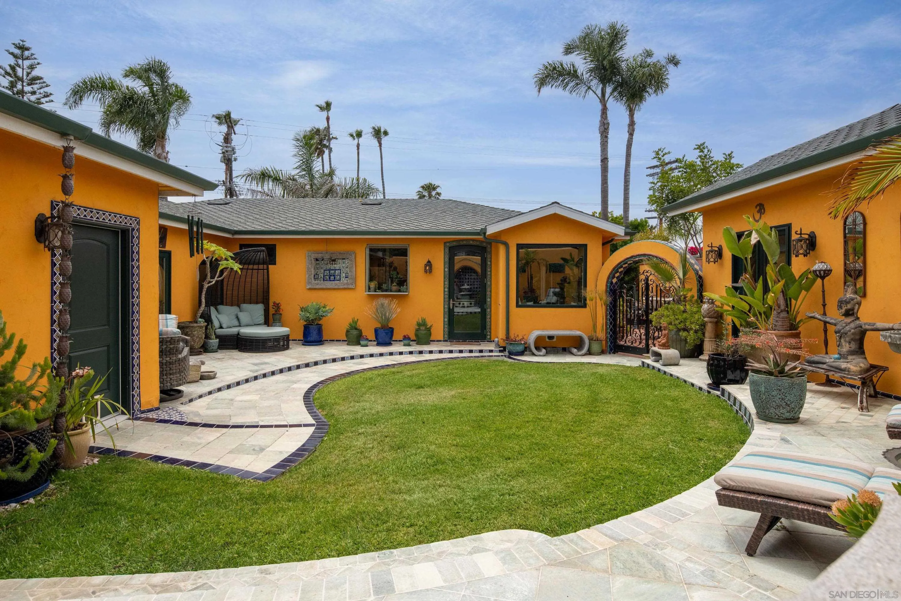 5549 La Jolla Hermosa Ave