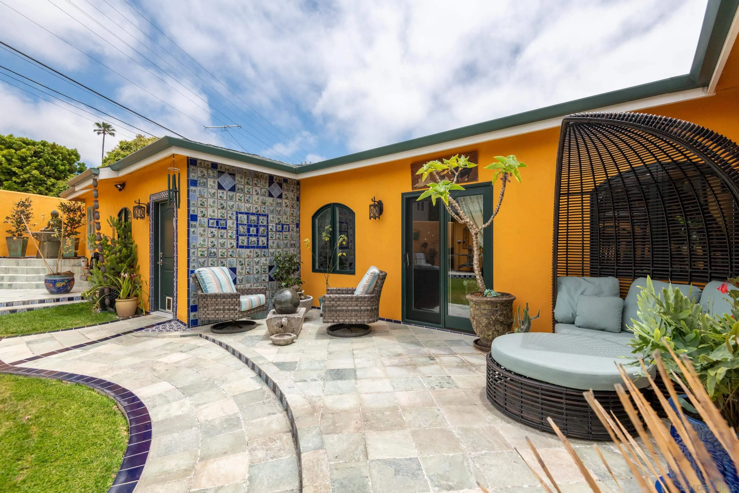 5549 La Jolla Hermosa Ave