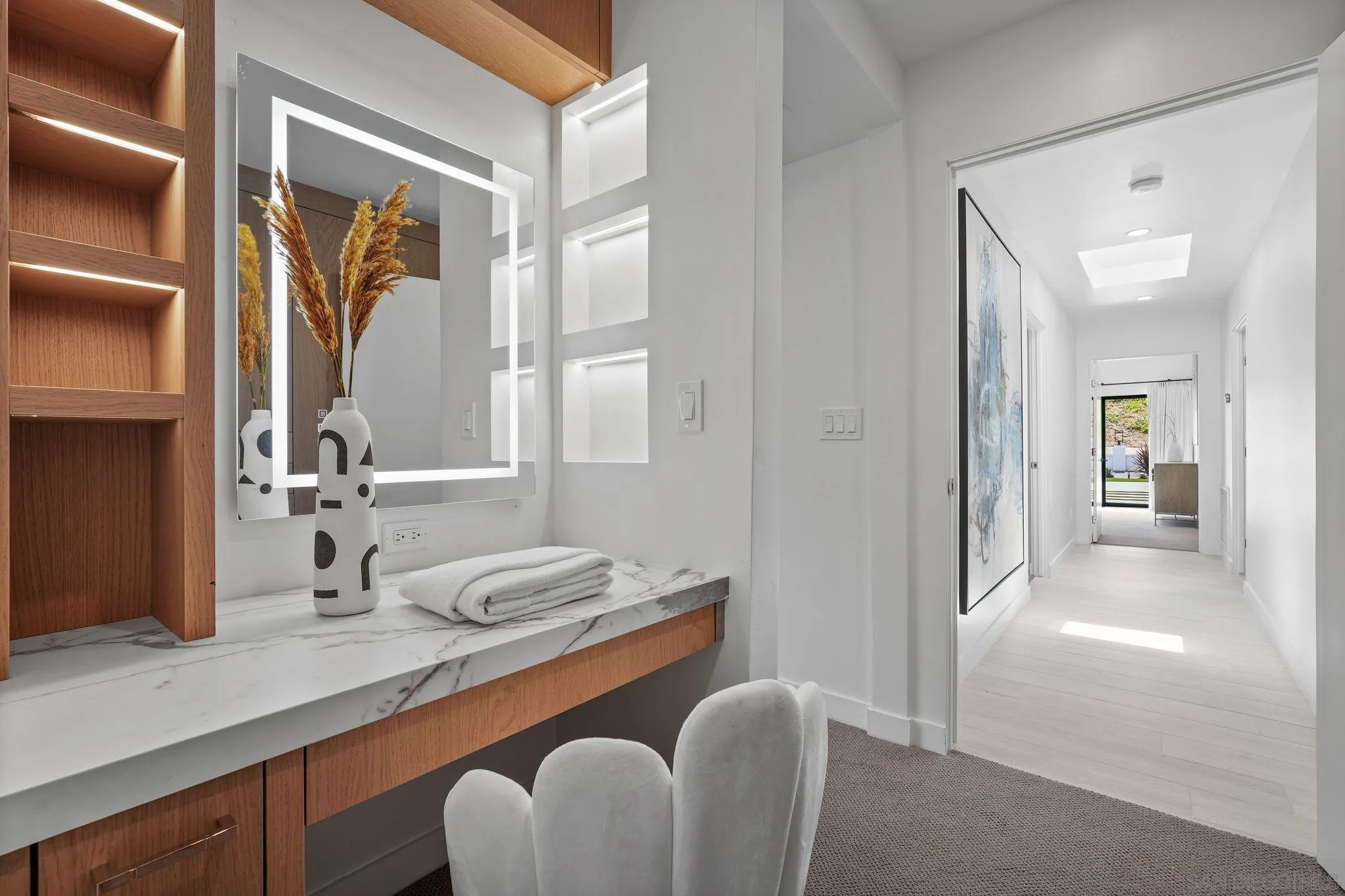 6645 Avenida Andorra