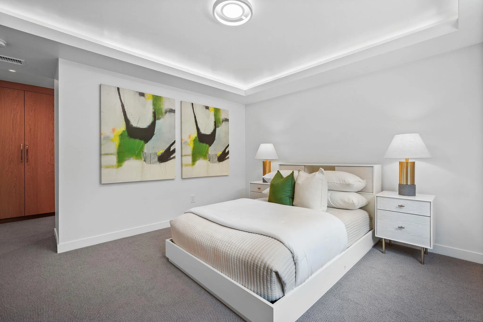 6645 Avenida Andorra