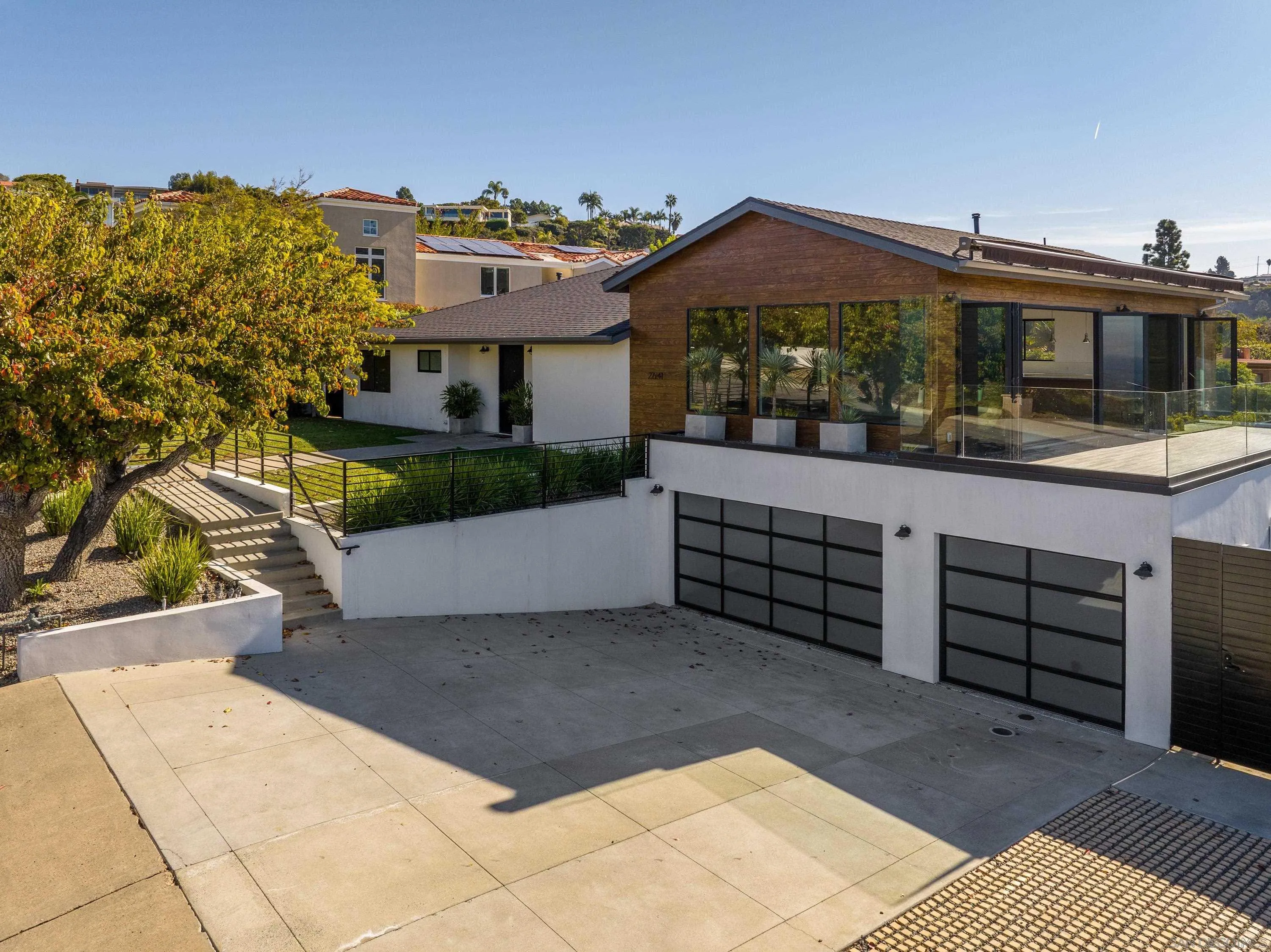 2641 Costebelle Dr