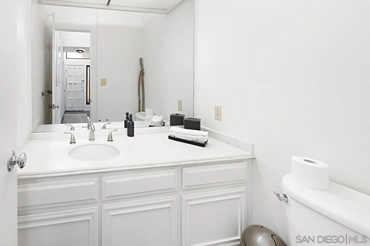 6605 Caminito Scioto