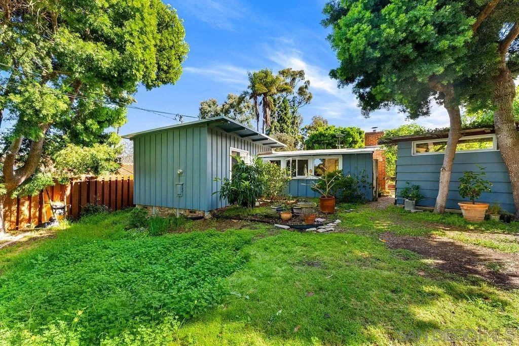 2820 Hidden Valley Road