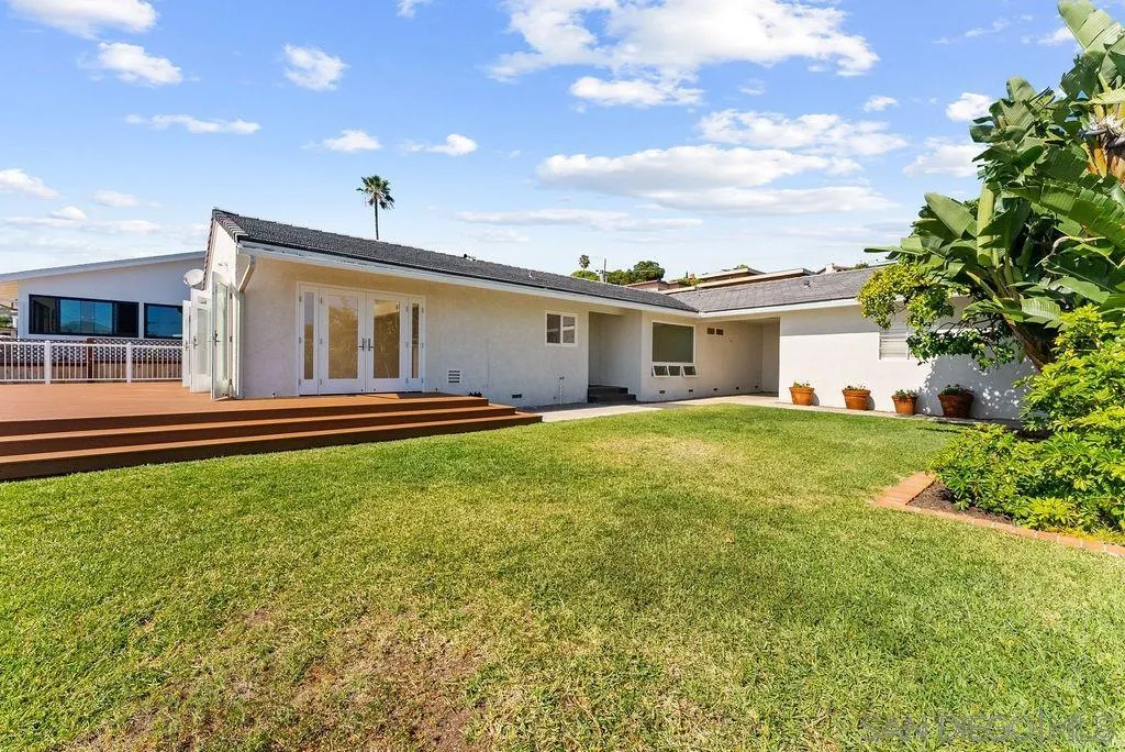 5622 Ladybird Lane