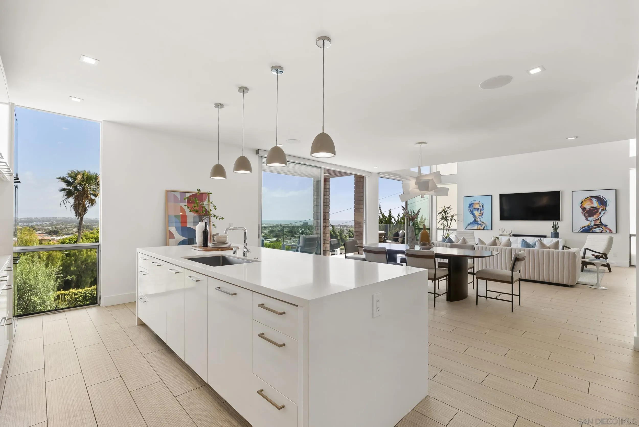 1621 Collingwood Dr.