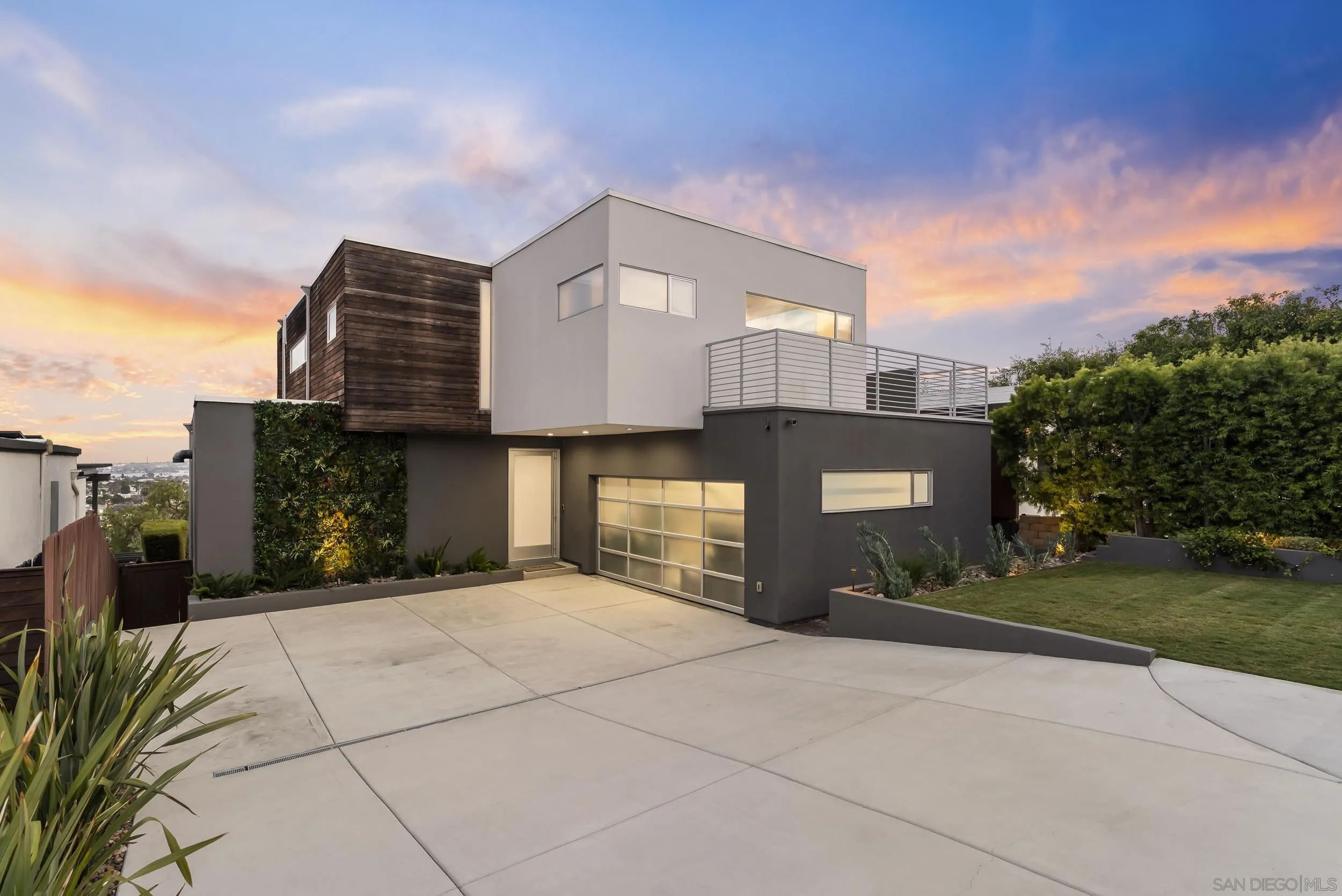 1621 Collingwood Dr.