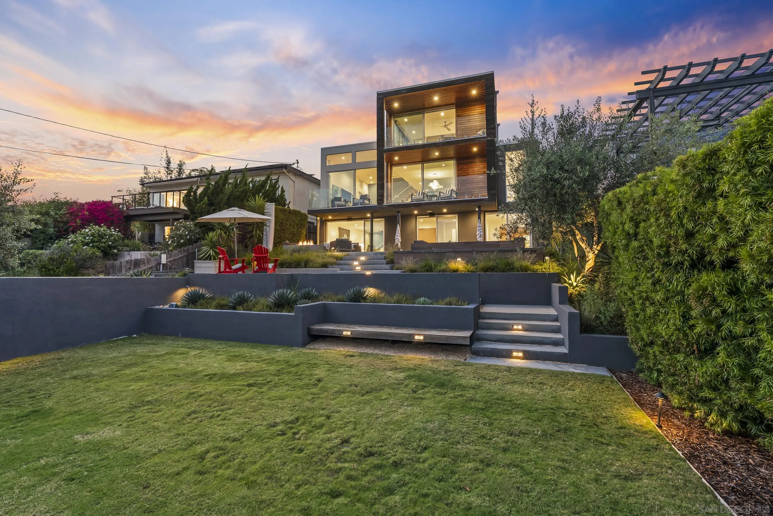 1621 Collingwood Dr.