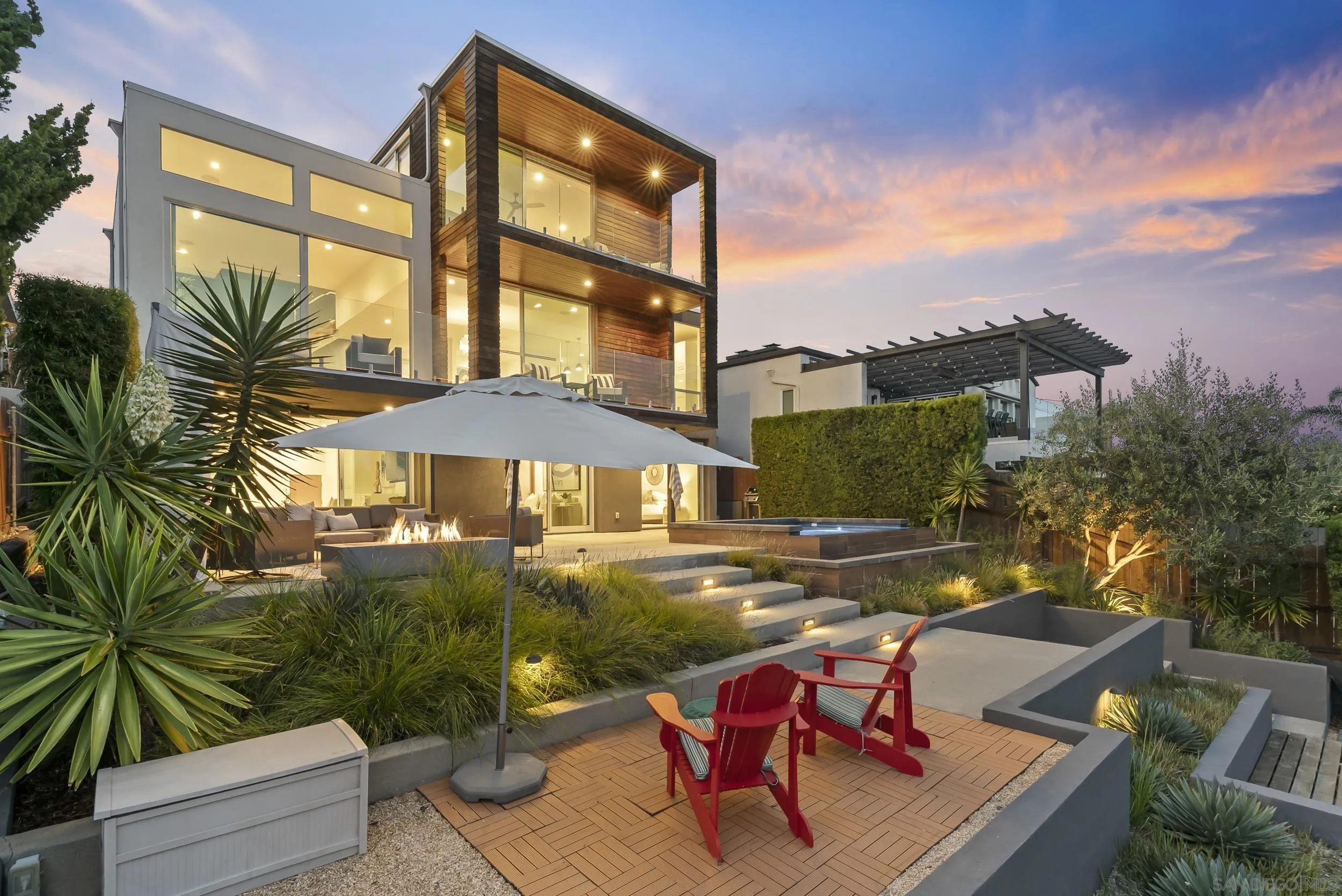 1621 Collingwood Dr.