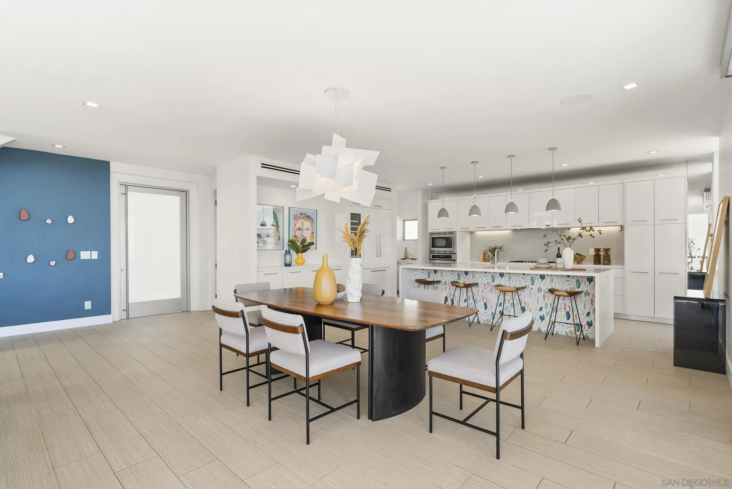 1621 Collingwood Dr.