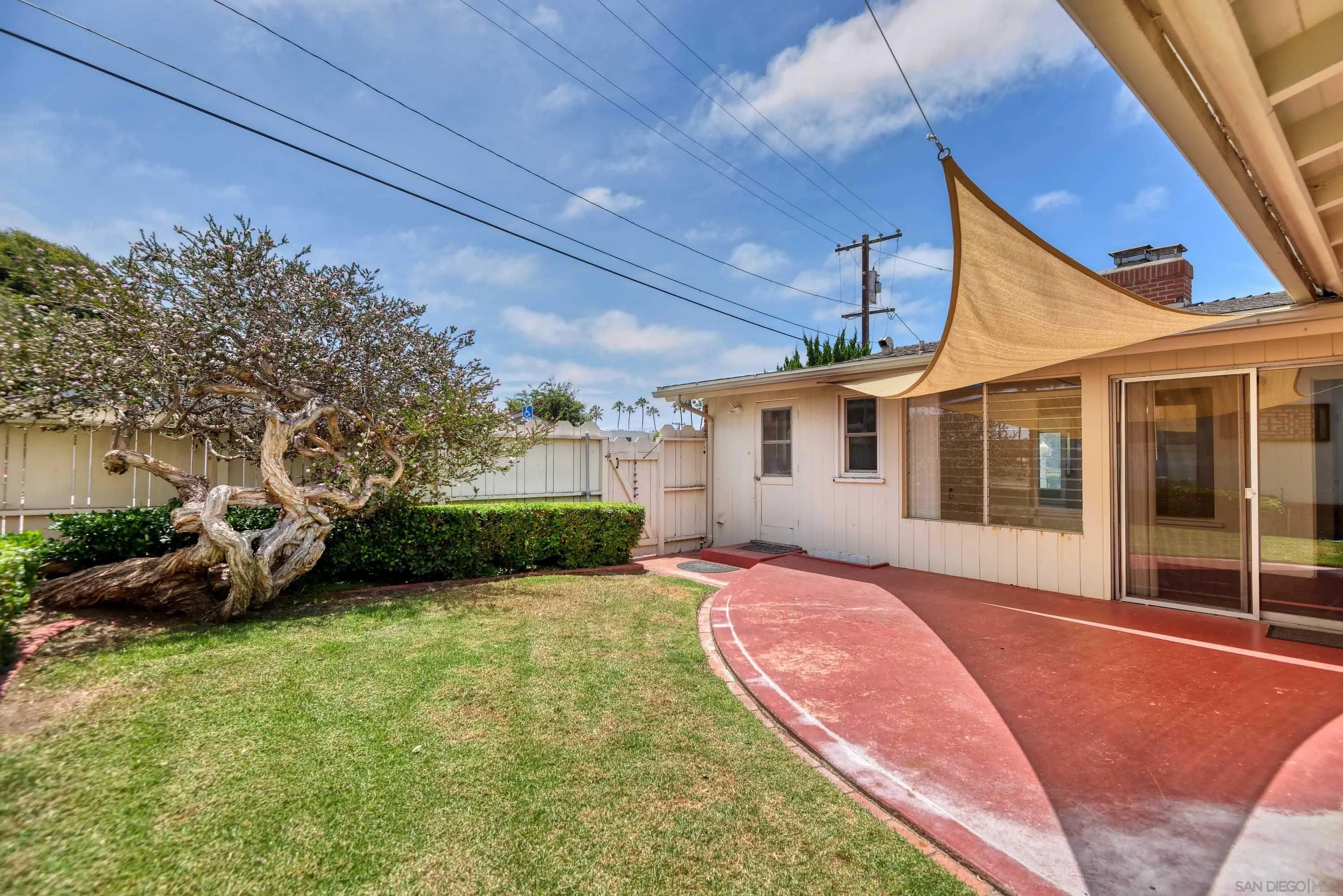 8405 Paseo Del Ocaso