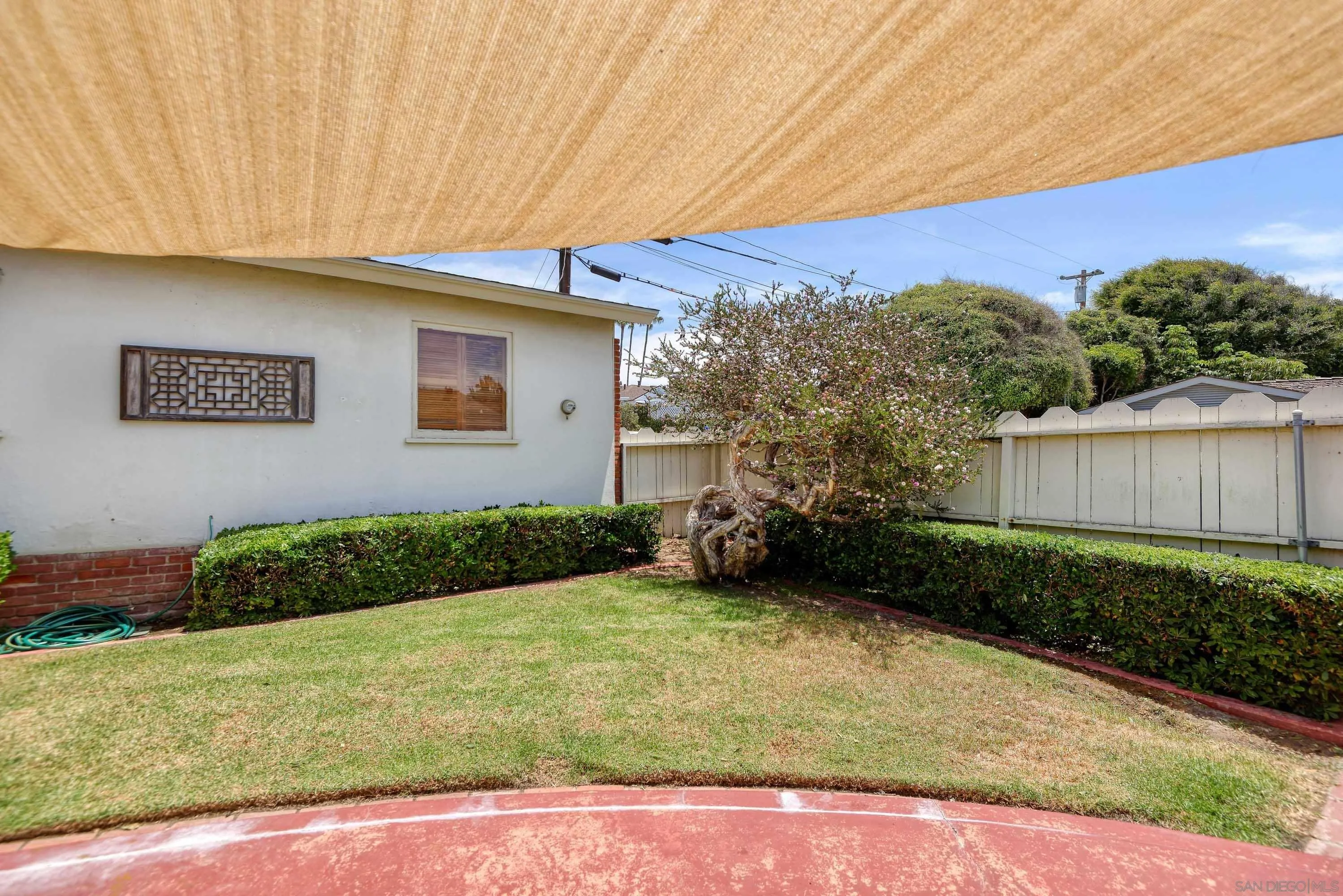 8405 Paseo Del Ocaso
