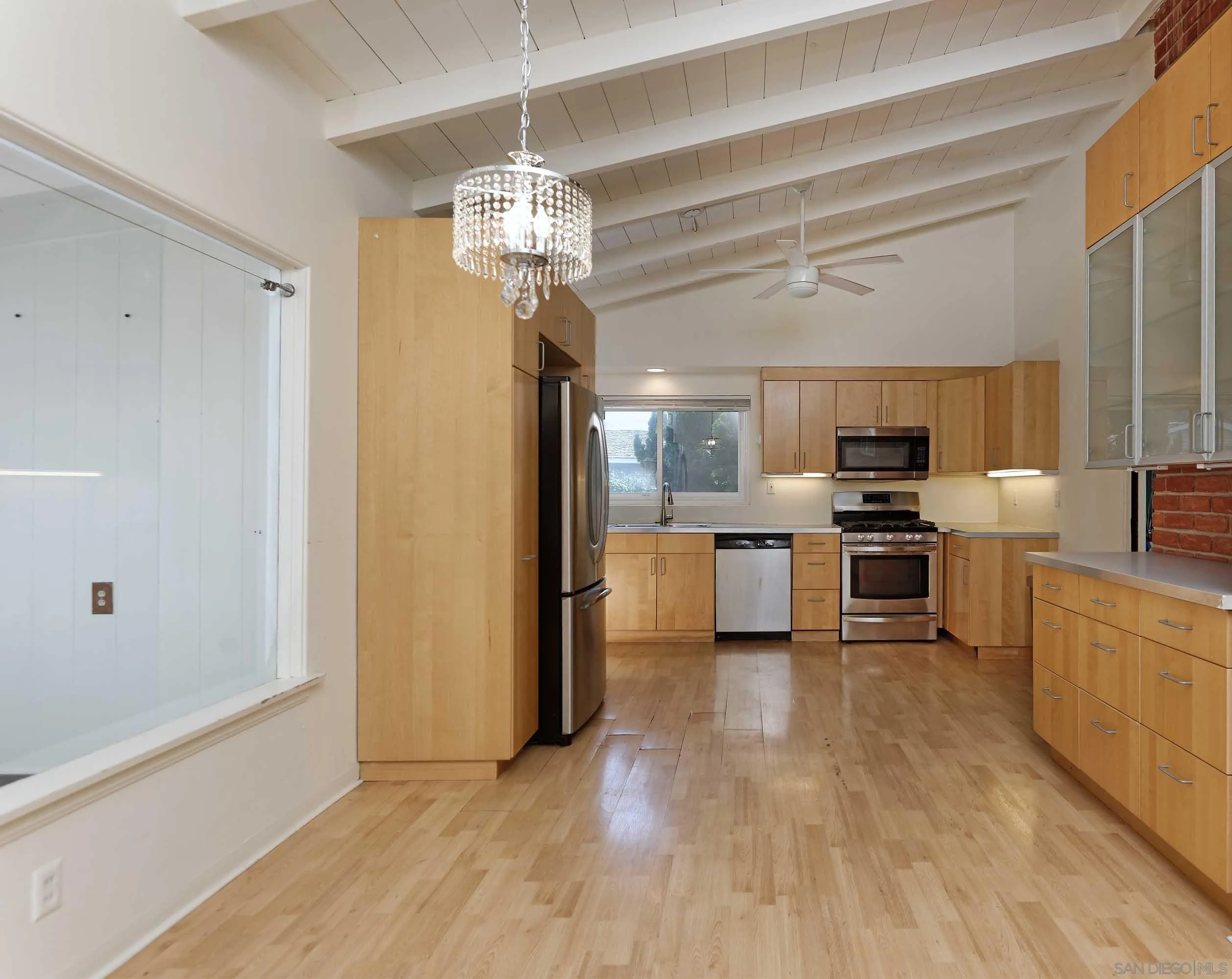 8405 Paseo Del Ocaso