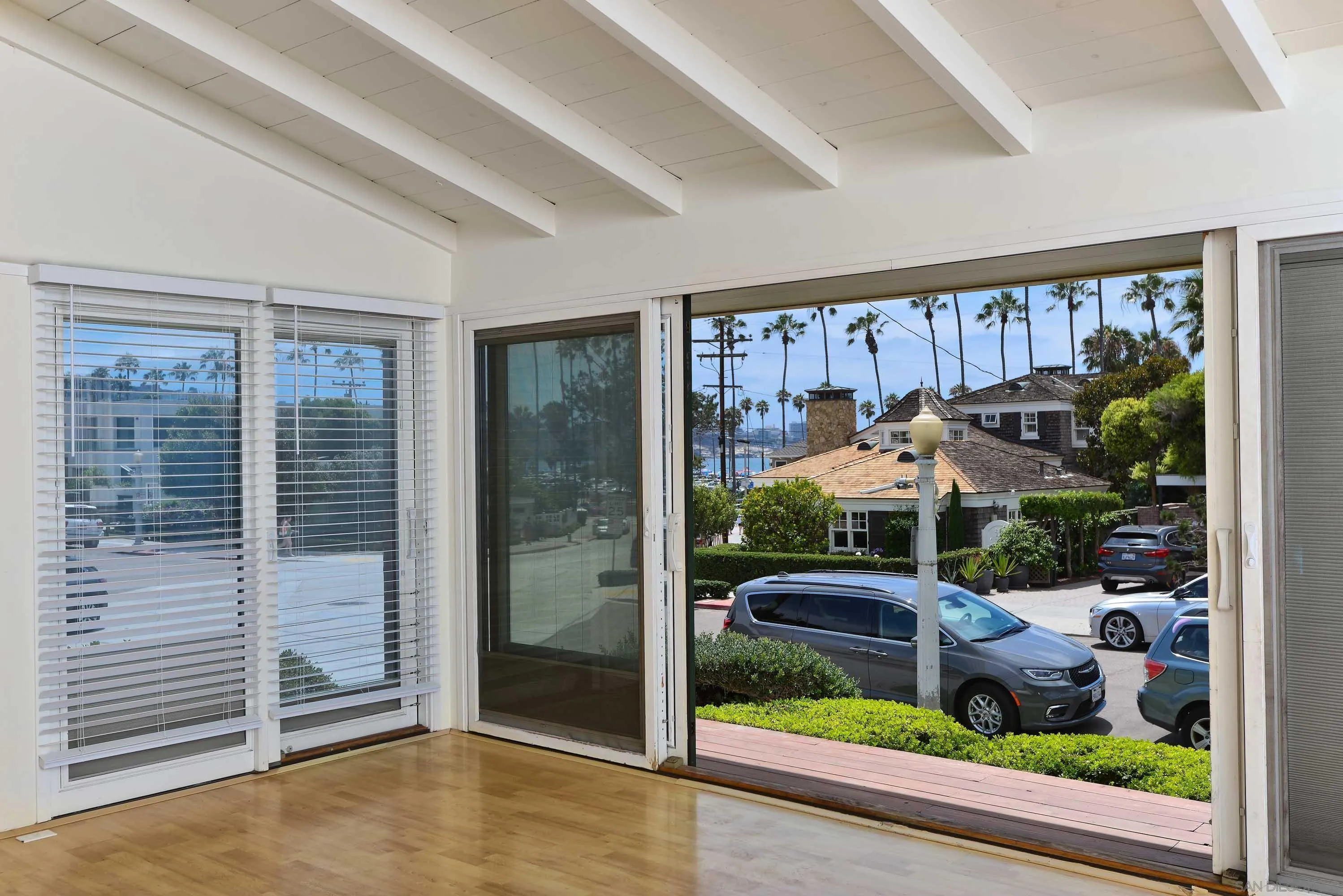 8405 Paseo Del Ocaso